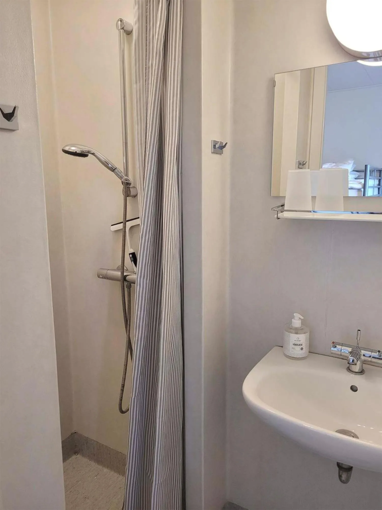 Shower in Aarhus Hostel og Hotel