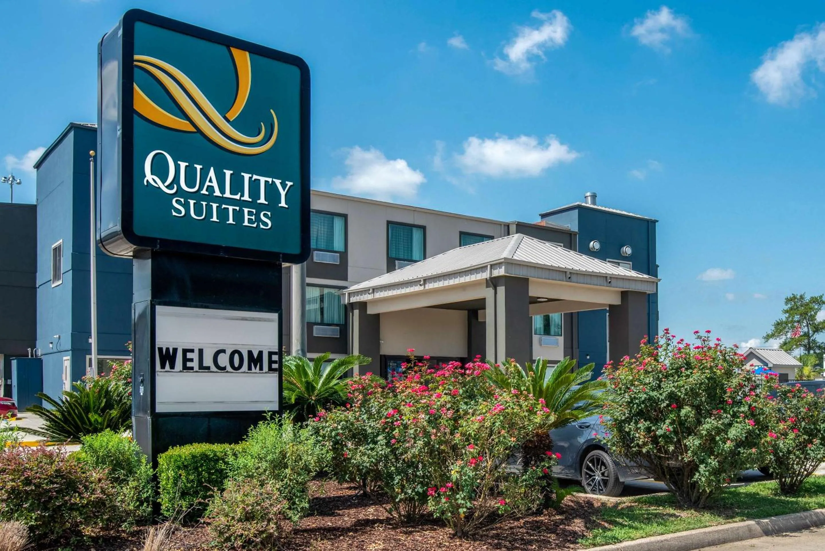 Property building in Quality Suites Baton Rouge East - Denham Springs