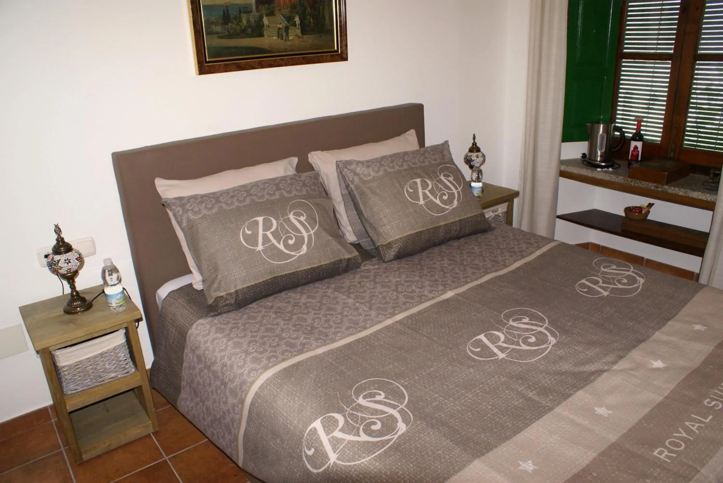 Deluxe King Room - single occupancy in La Cañota King Rooms Adults Only Deluxe King Room - single occupancy in La Cañota King Rooms Adults Only
