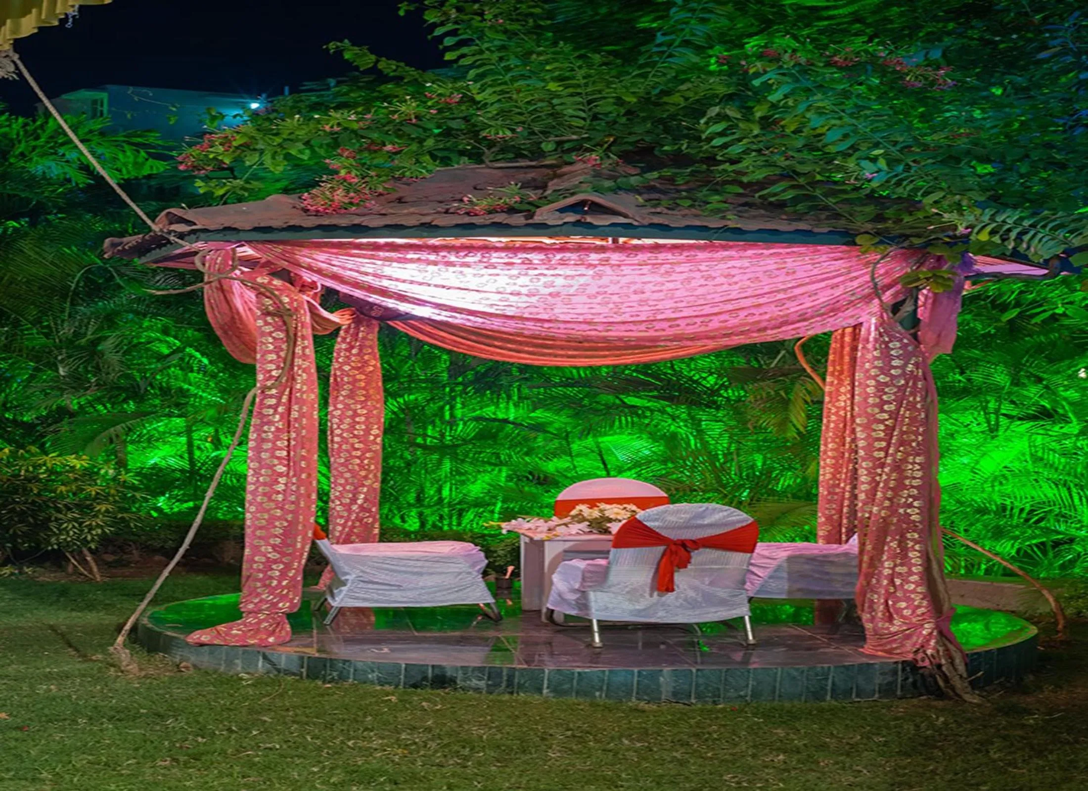 Area and facilities in Renest Shraddha Inn - Shirdi