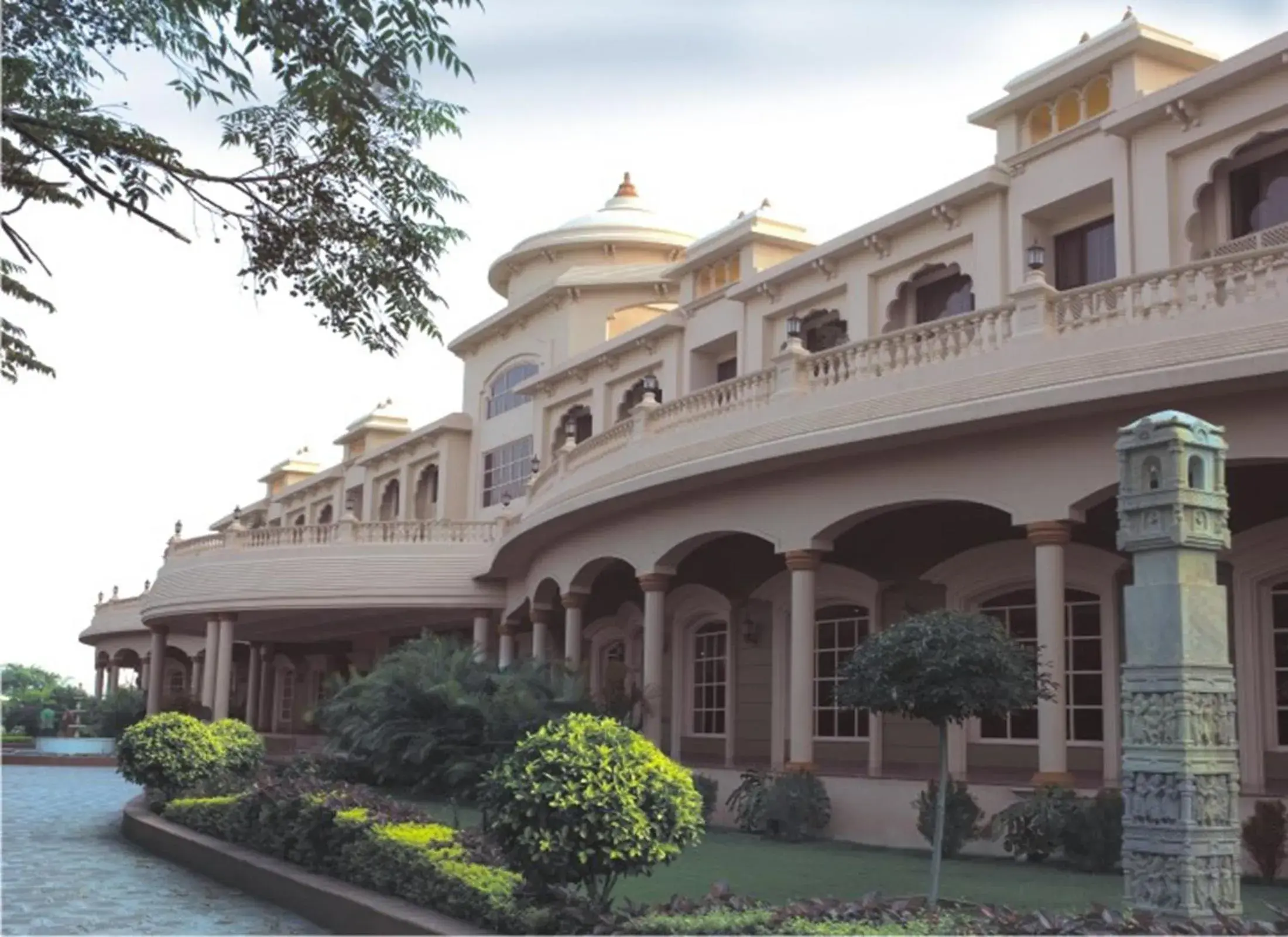 Facade/entrance in Renest Shraddha Inn - Shirdi Facade/entrance in Renest Shraddha Inn - Shirdi