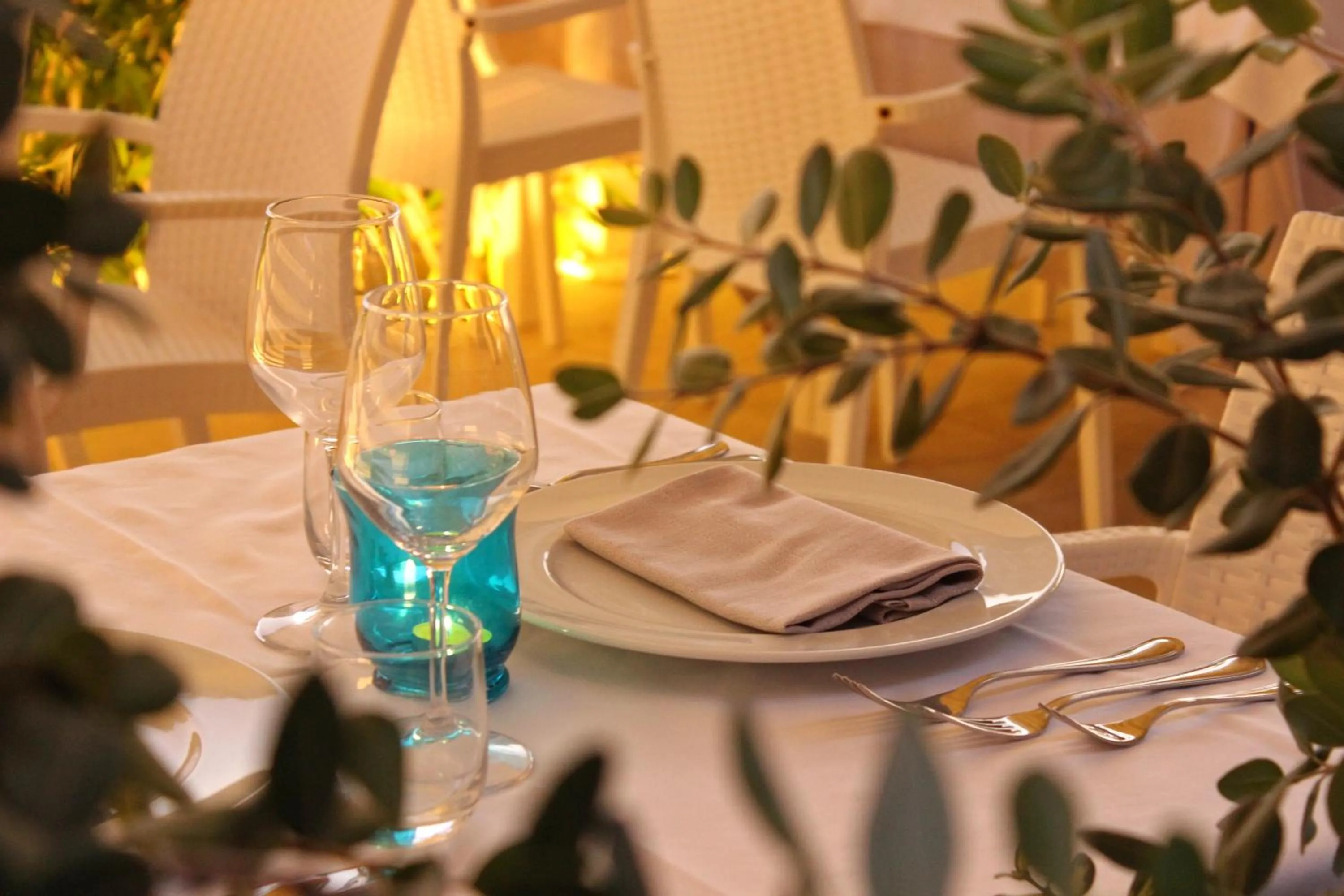 Restaurant/places to eat in Blu Tropical Resort