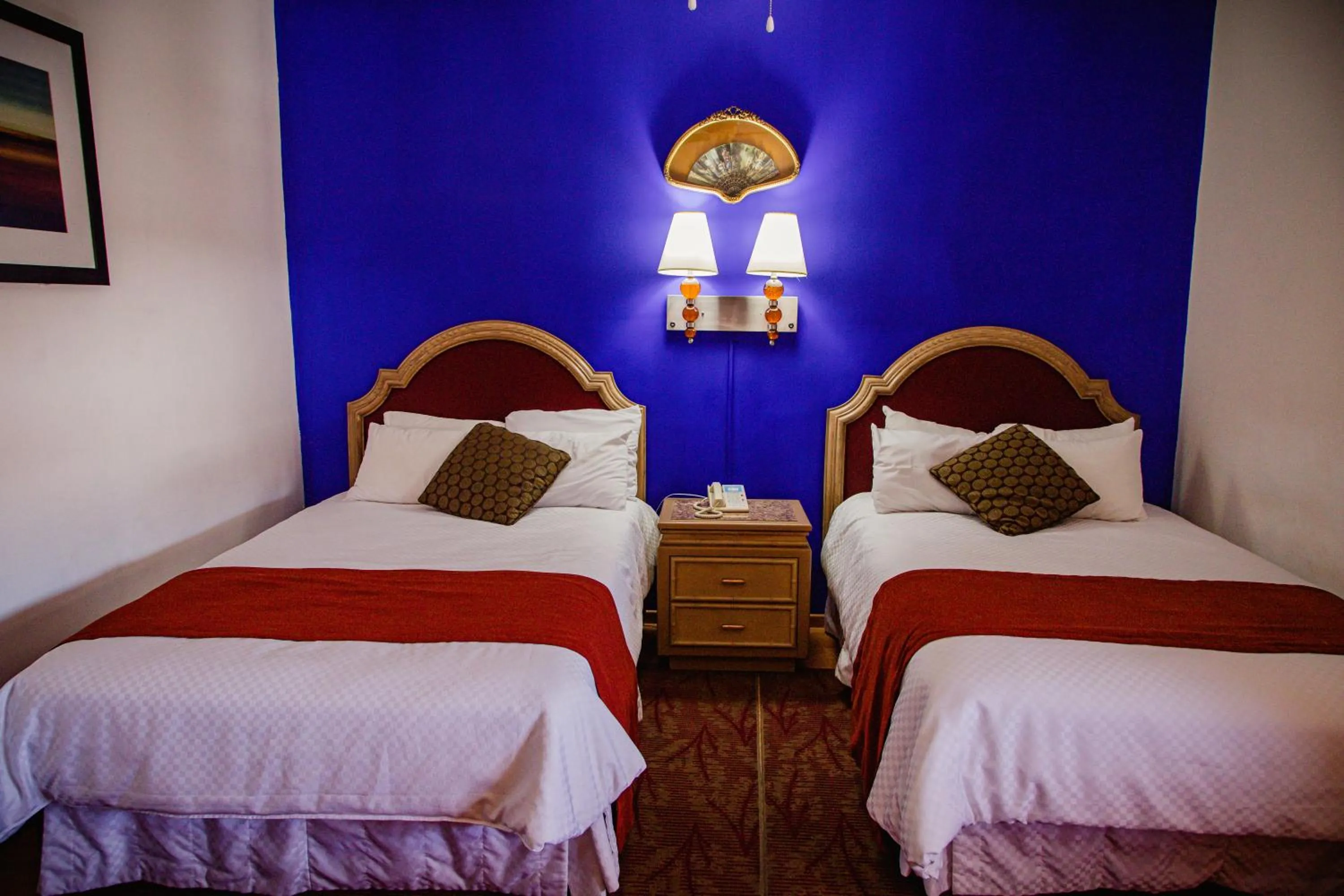 Photo of the whole room, Bed in HOTEL BOUTIQUE EL VIEJO MUNDO