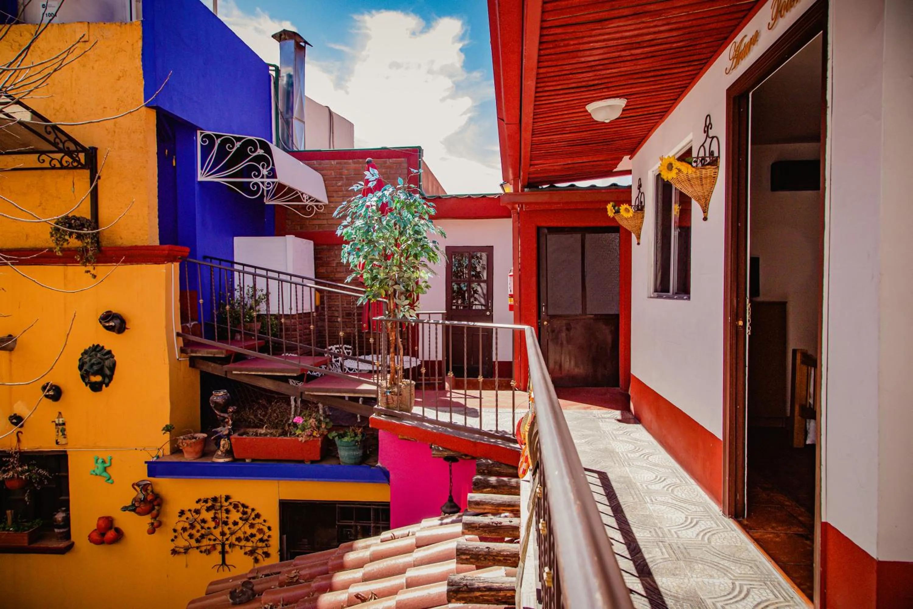 Property building in HOTEL BOUTIQUE EL VIEJO MUNDO