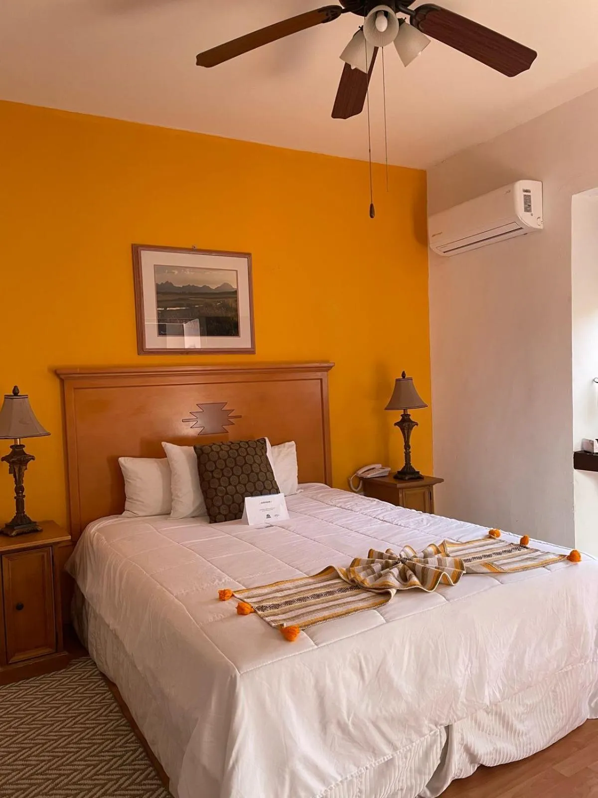 Bedroom, Bed in HOTEL BOUTIQUE EL VIEJO MUNDO