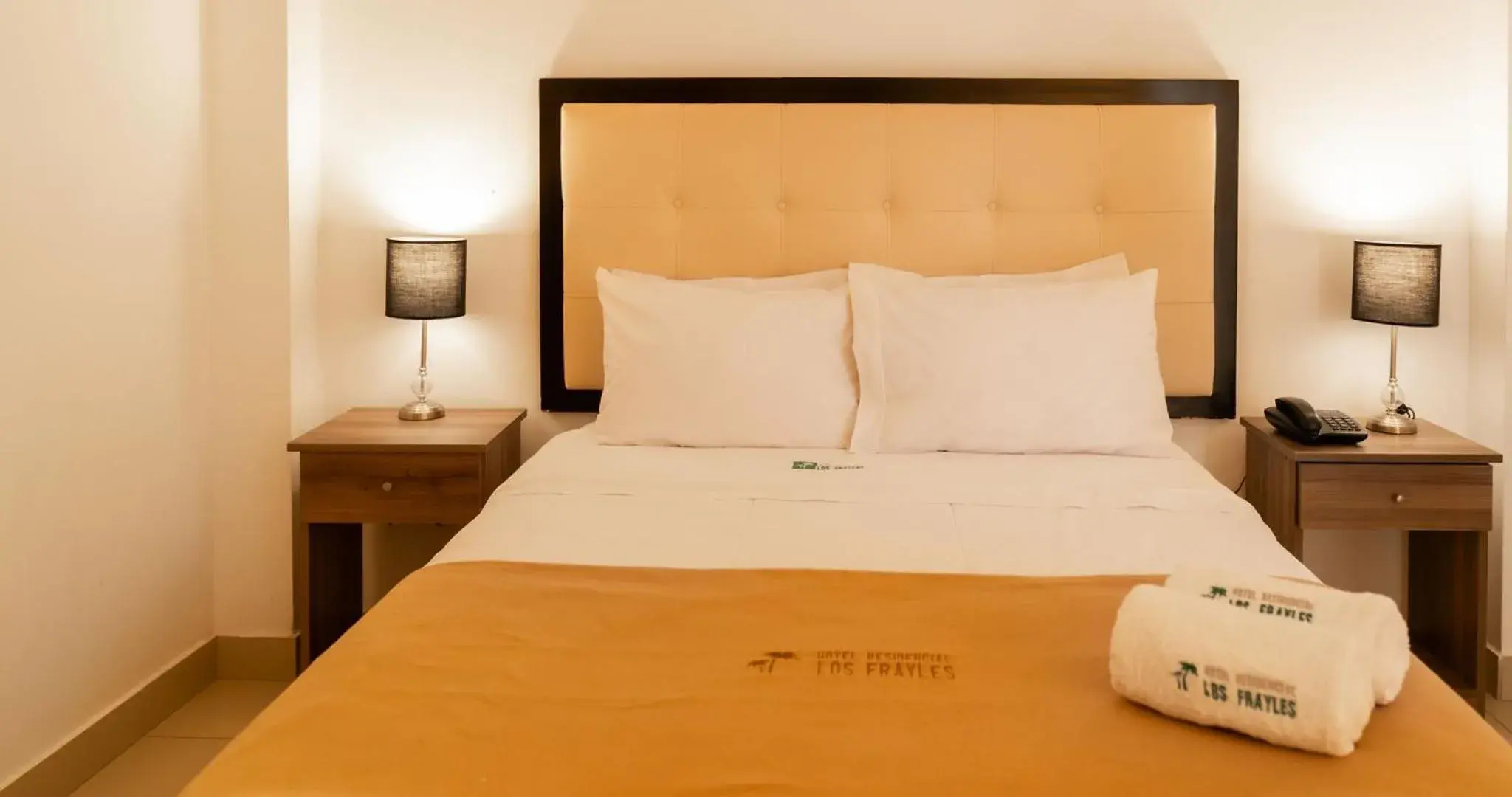 Double Room in Hotel Residencial Los Frayles Double Room in Hotel Residencial Los Frayles