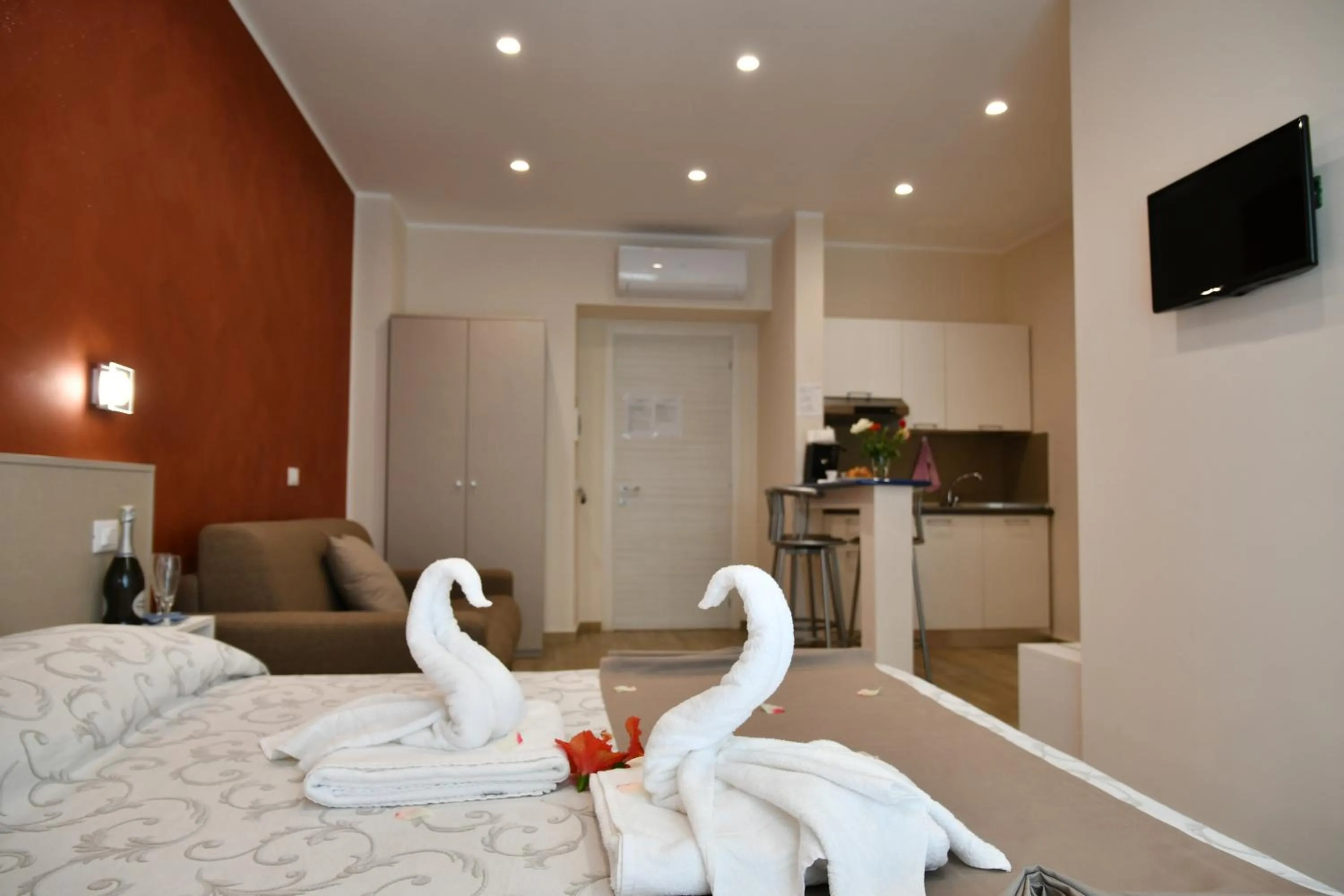 Superior Apartment in Asterias Residence - Rooms & SPA