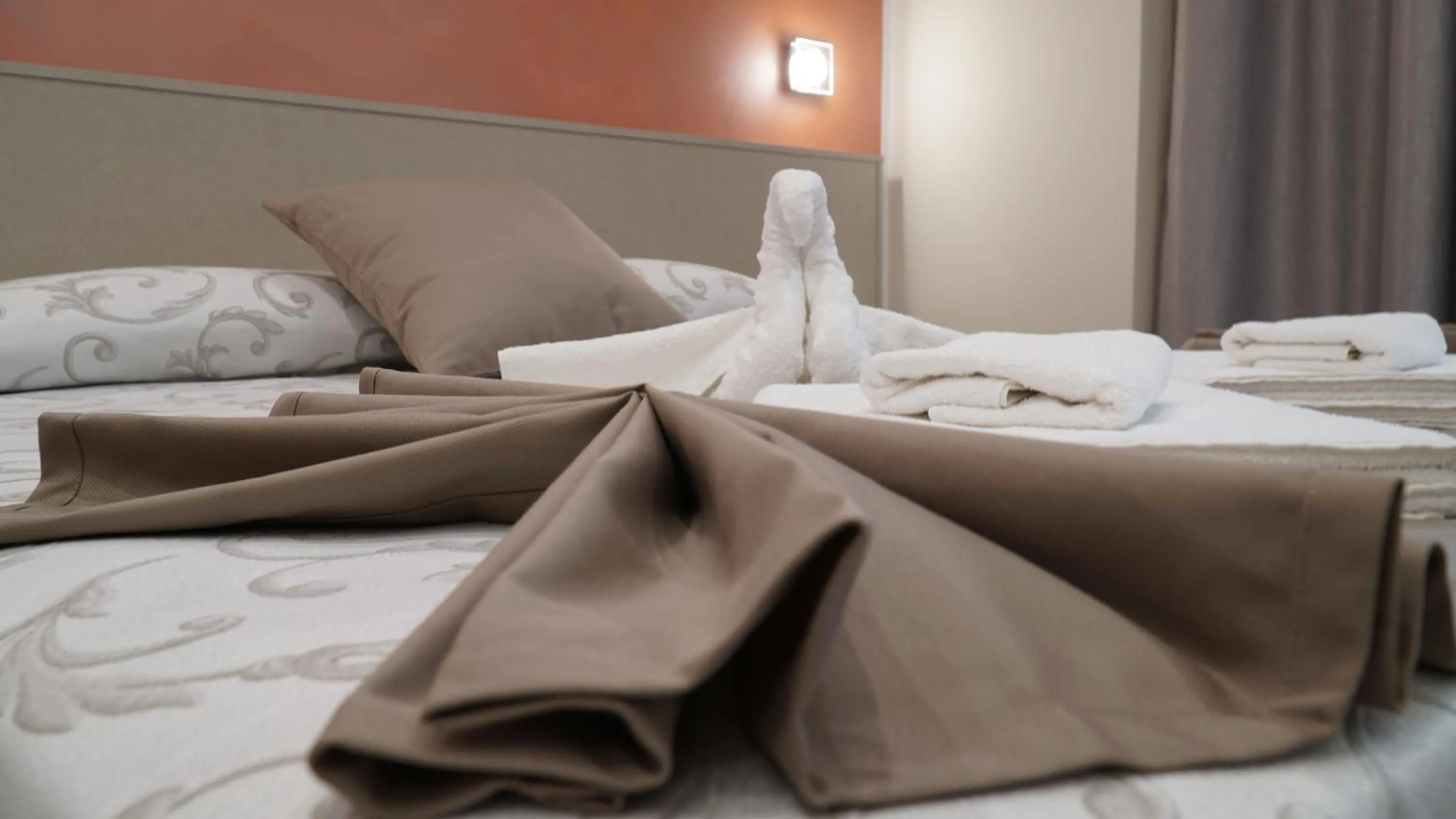 Studio Apartment in Asterias Residence - Rooms & SPA
