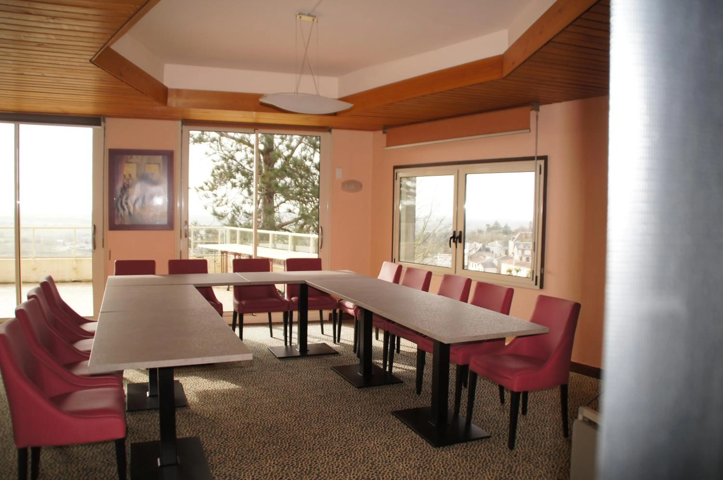 Banquet/Function facilities in Logis Hôtel de la Bruyere