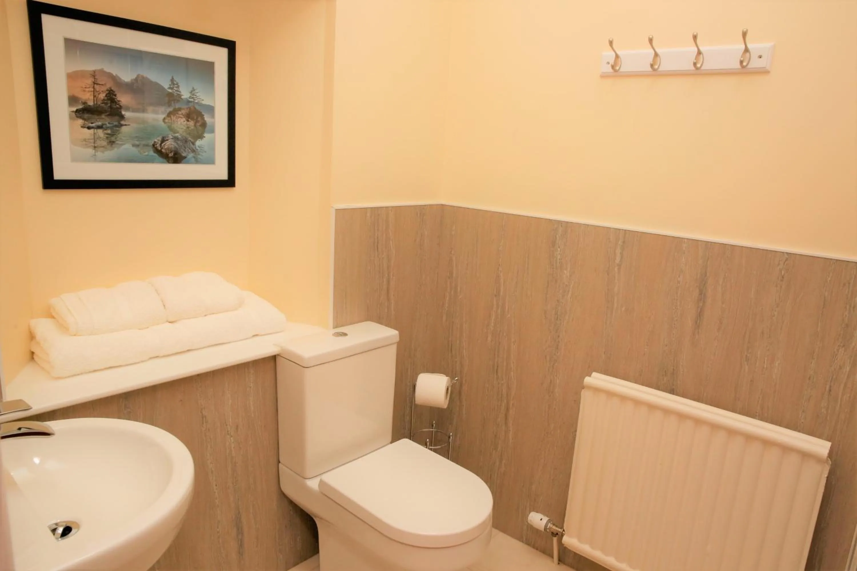 Bedroom in Ardross Glencairn