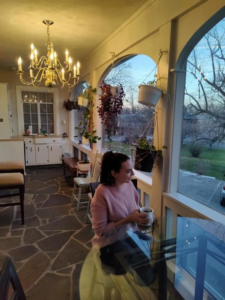 Seating area in Sleepy Hollow Manor