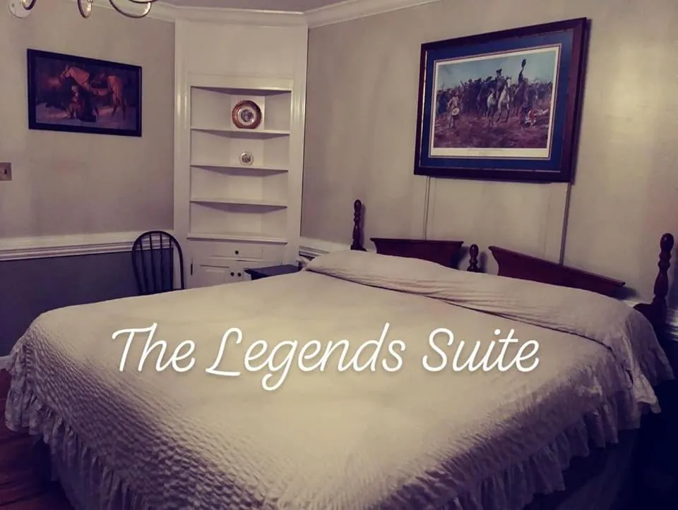 Bed in Sleepy Hollow Manor