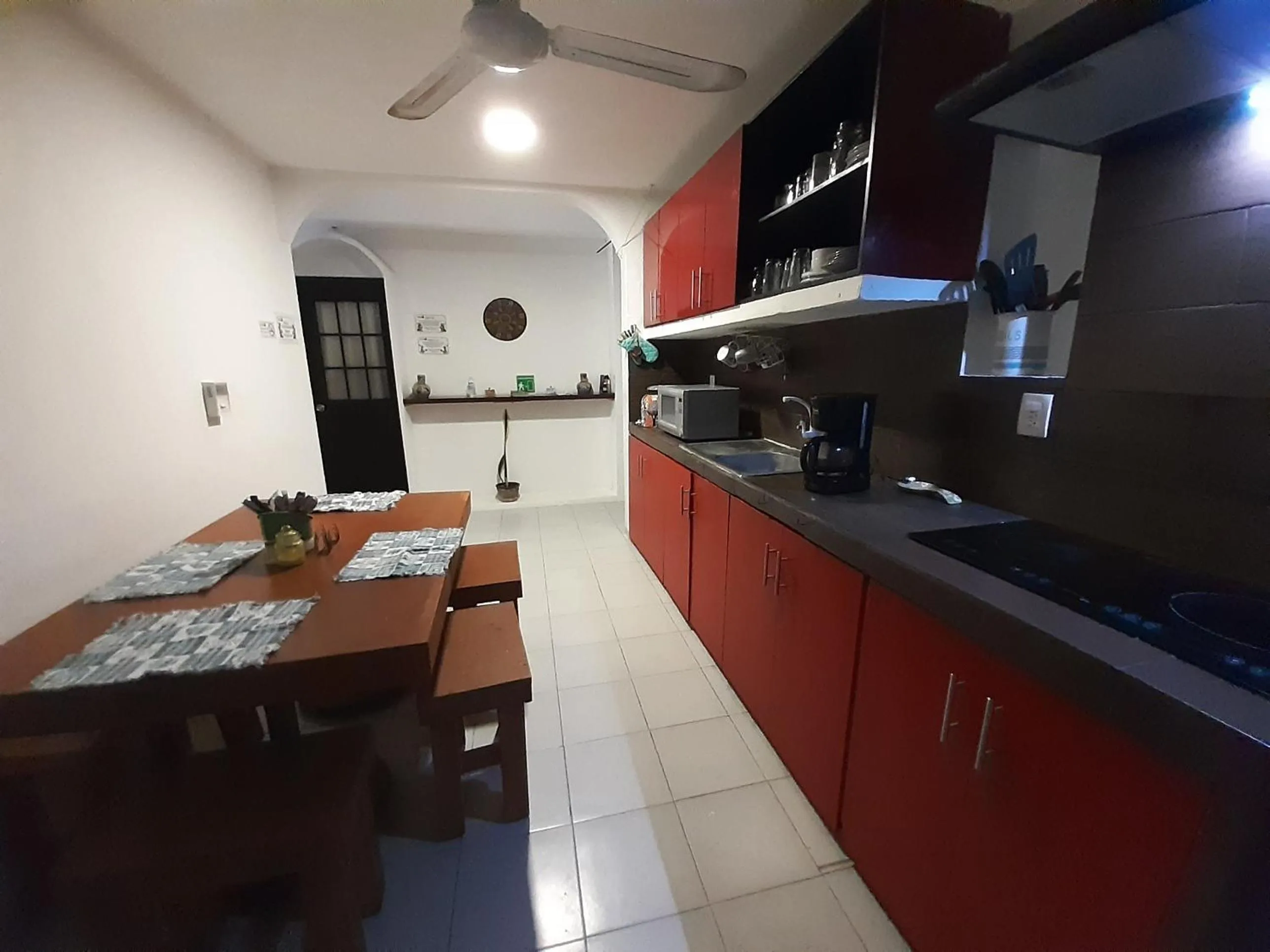 Kitchen or kitchenette in Estancia Tulbayab 36