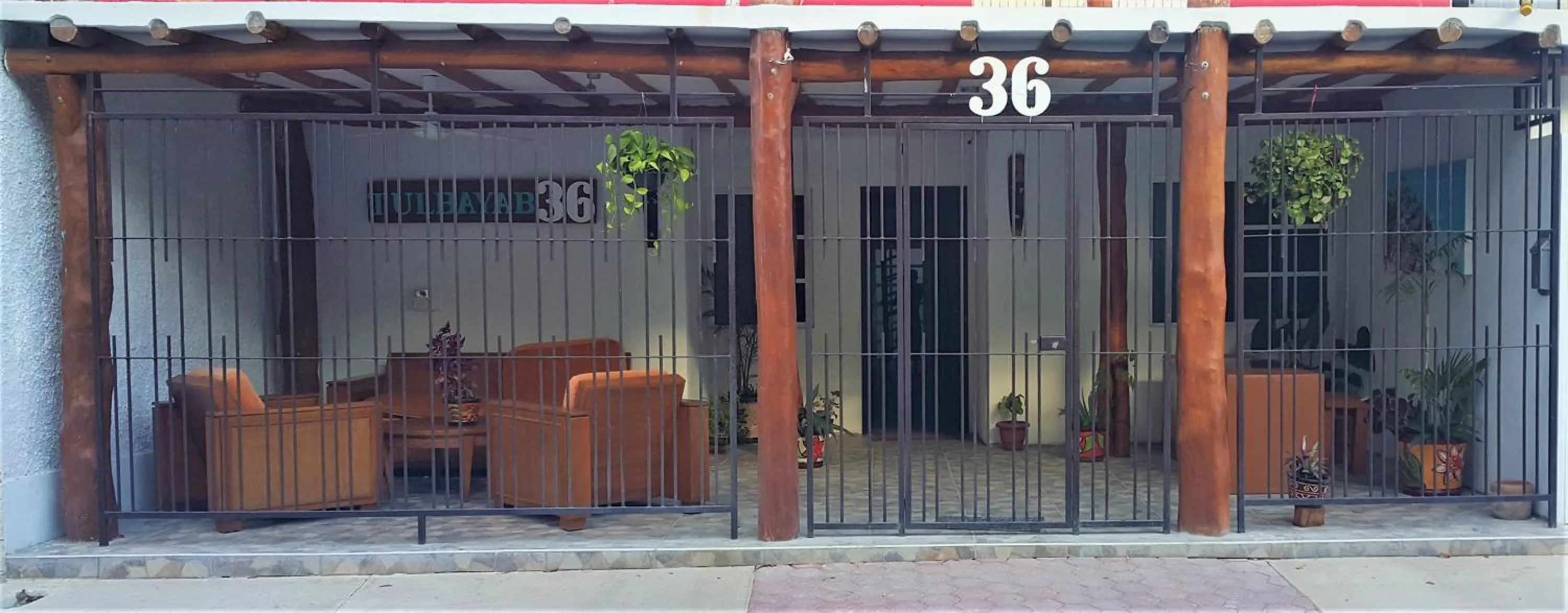 Facade/entrance in Estancia Tulbayab 36