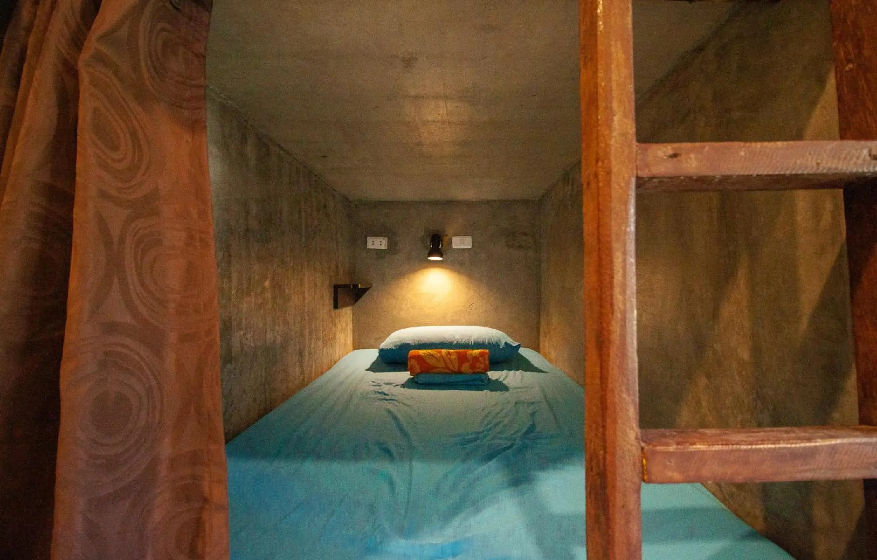 Bed in Sunlit Hostel Bed in Sunlit Hostel