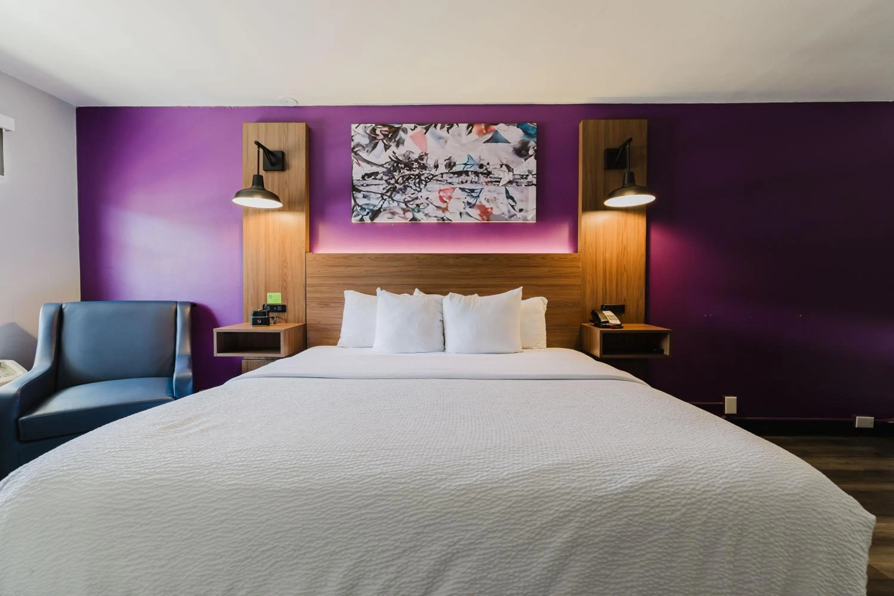 Bed in La Quinta Inn by Wyndham Amarillo Mid-City