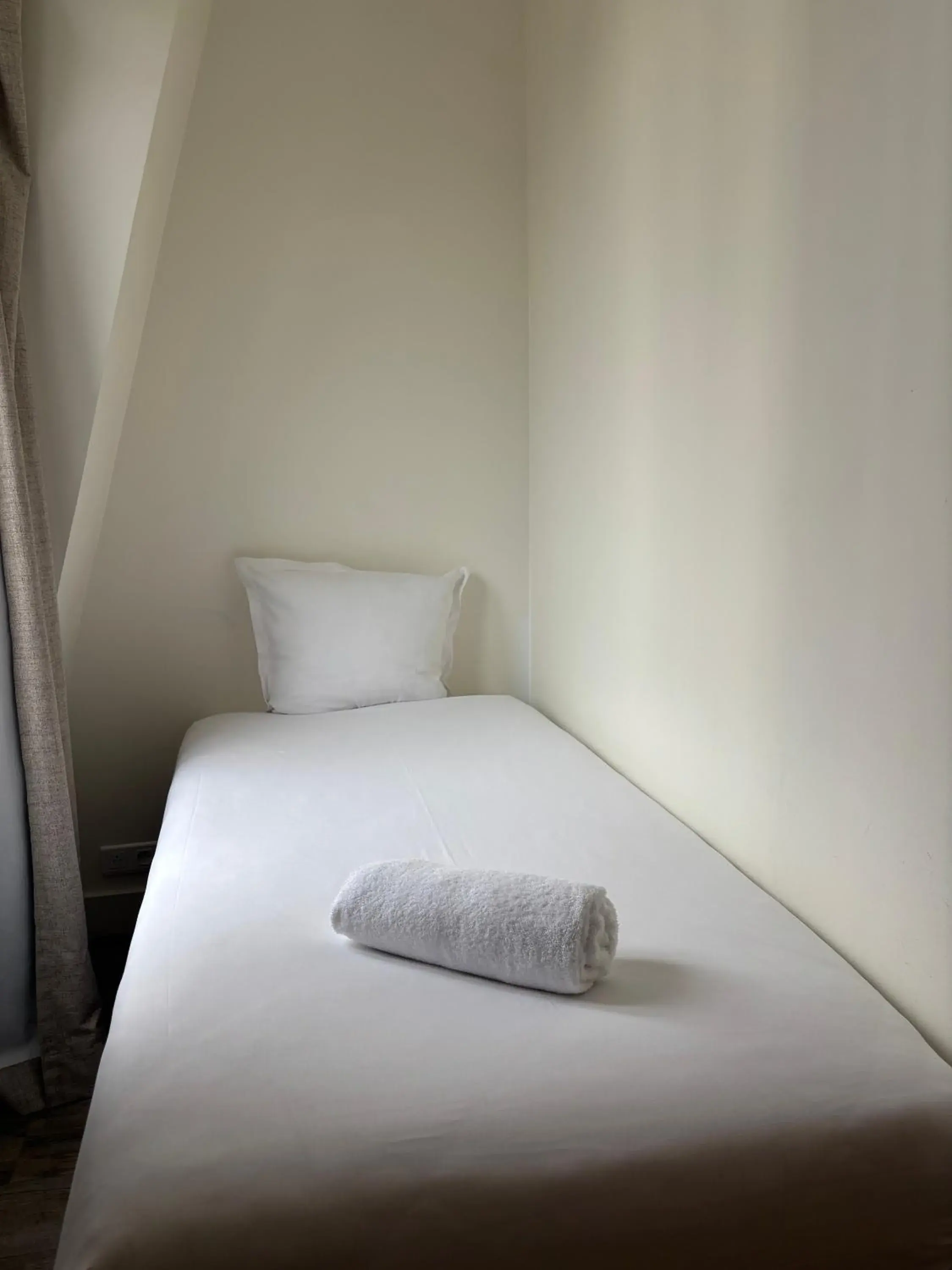 Bed in Korner République Bed in Korner République