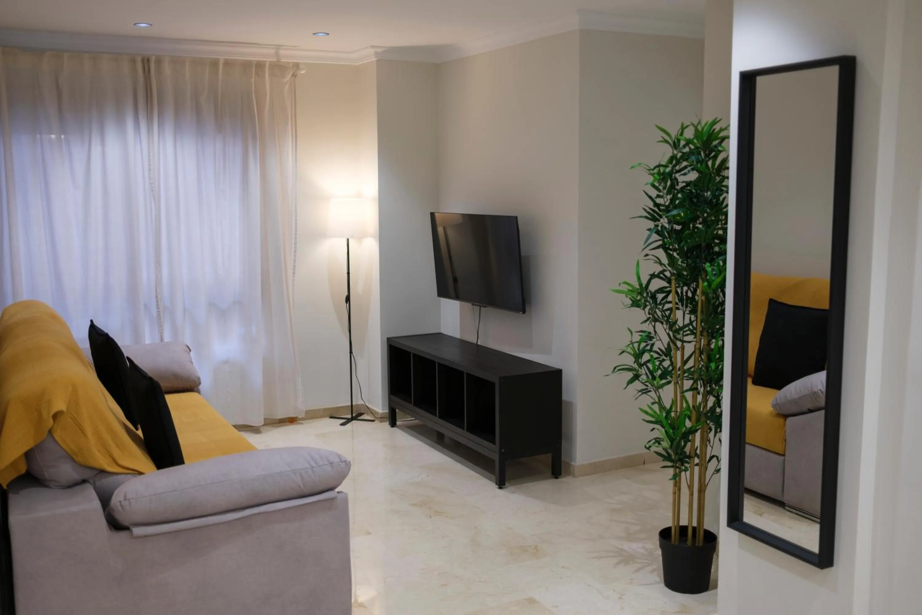 Hotel Bienvenidos Rooms Xàtiva