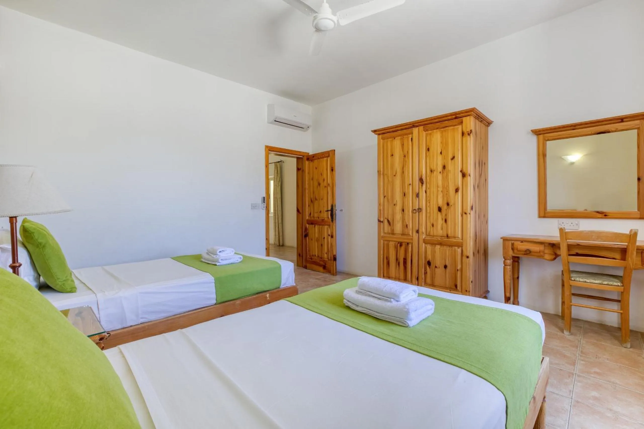 Bed in Ta Frenc Apartments