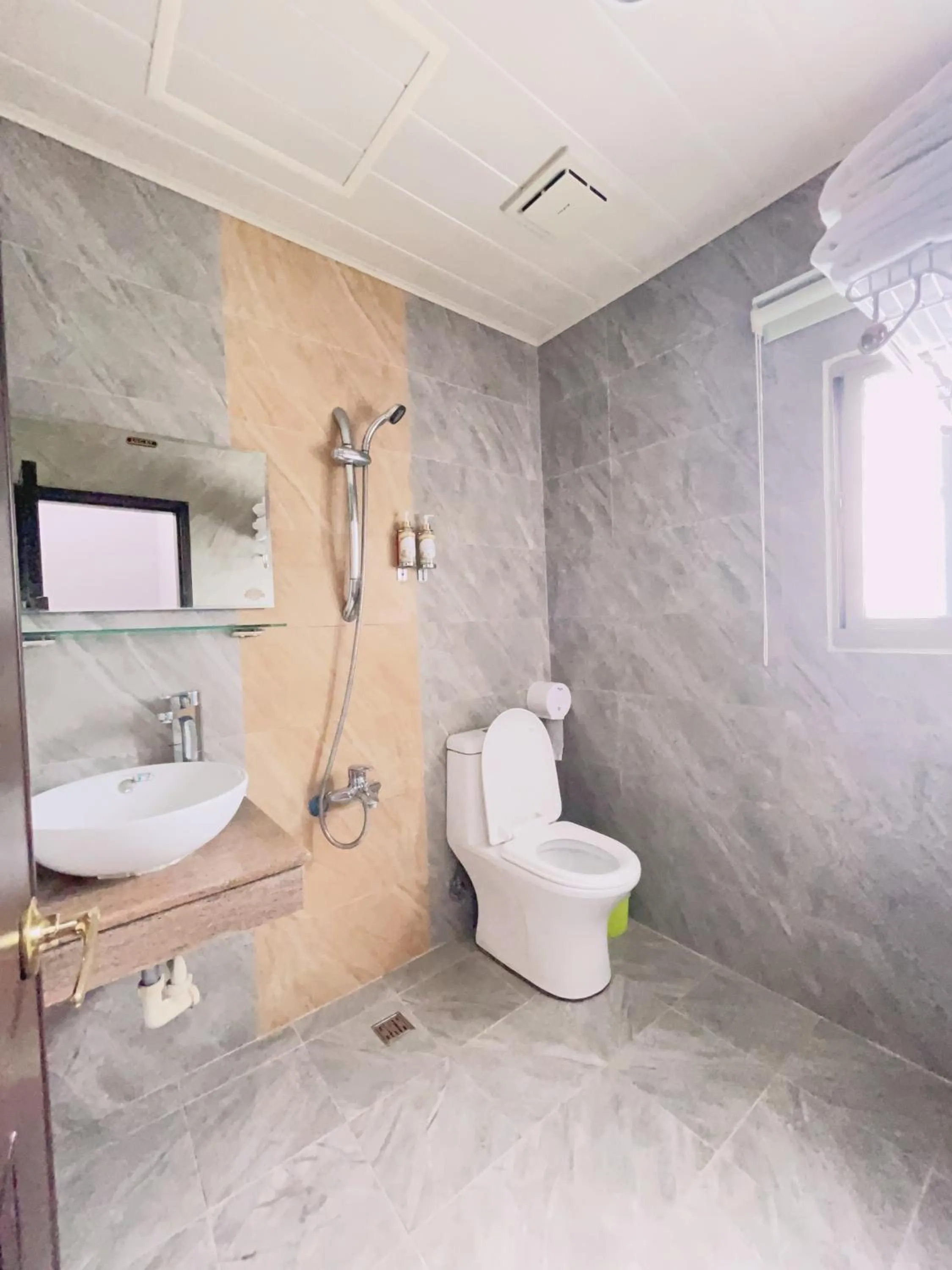 Shower in 墾丁儷庭民宿Li Ting B&B