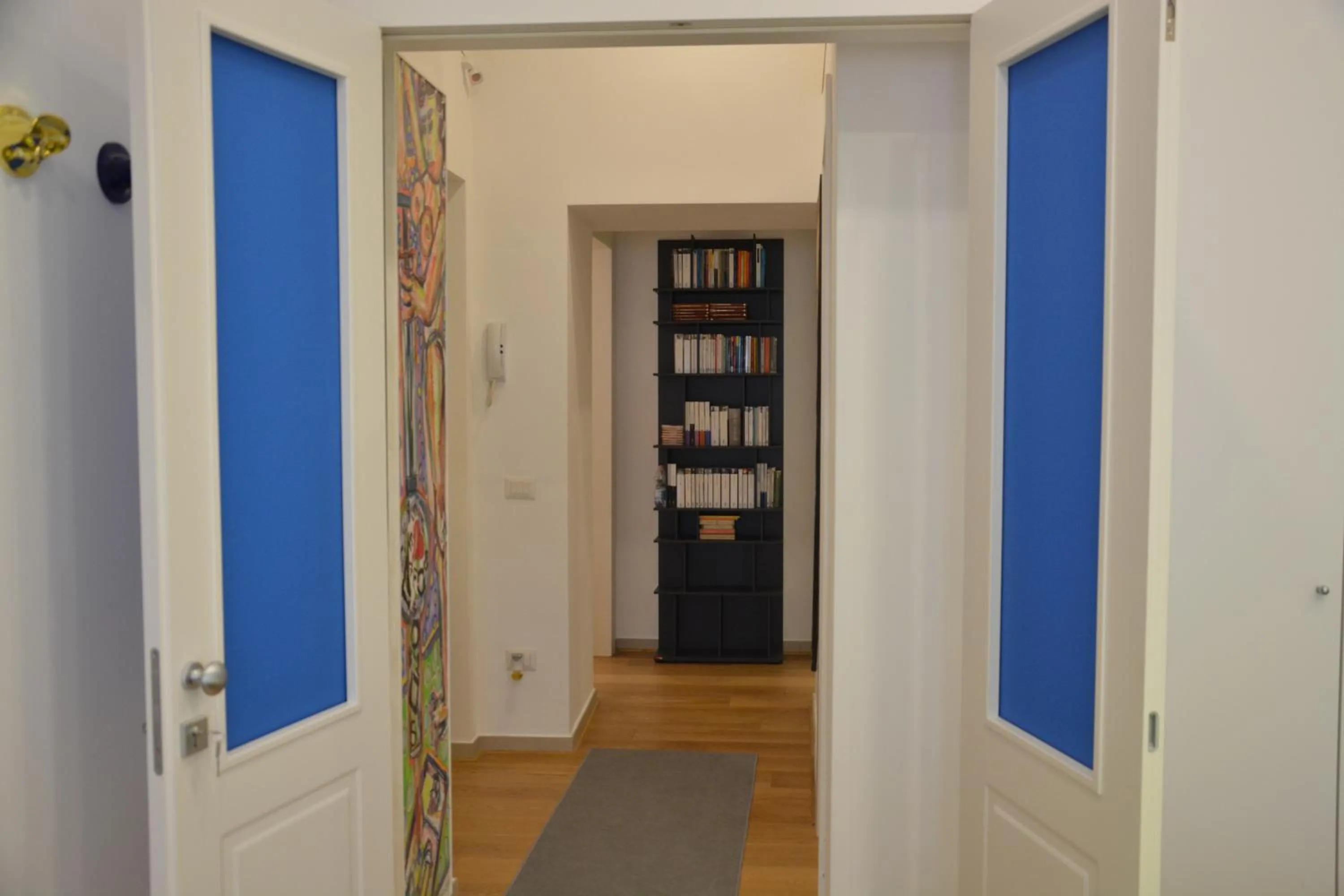 Facade/entrance in Dimora Megaride