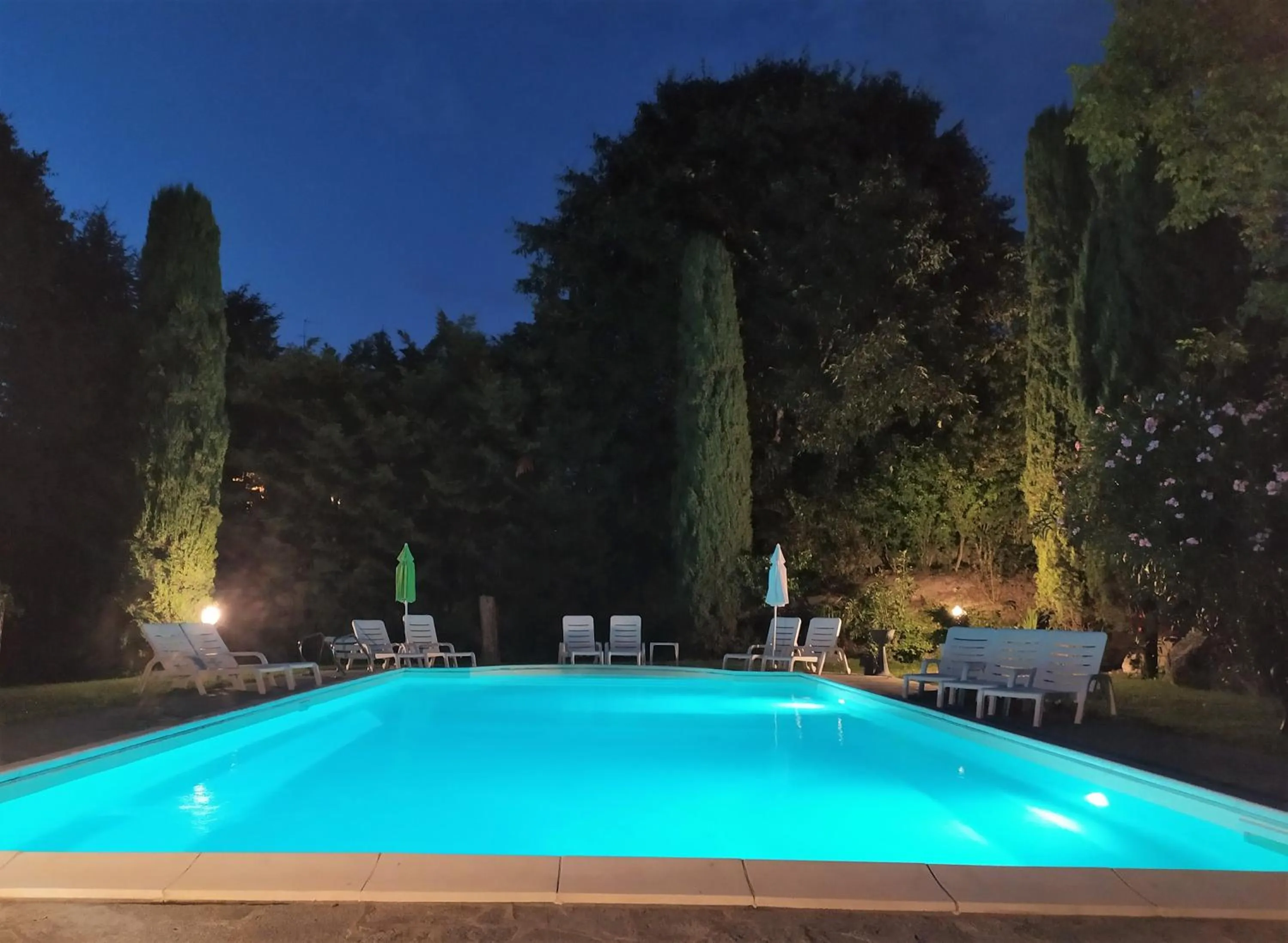 Swimming pool in B&B La Terrazza