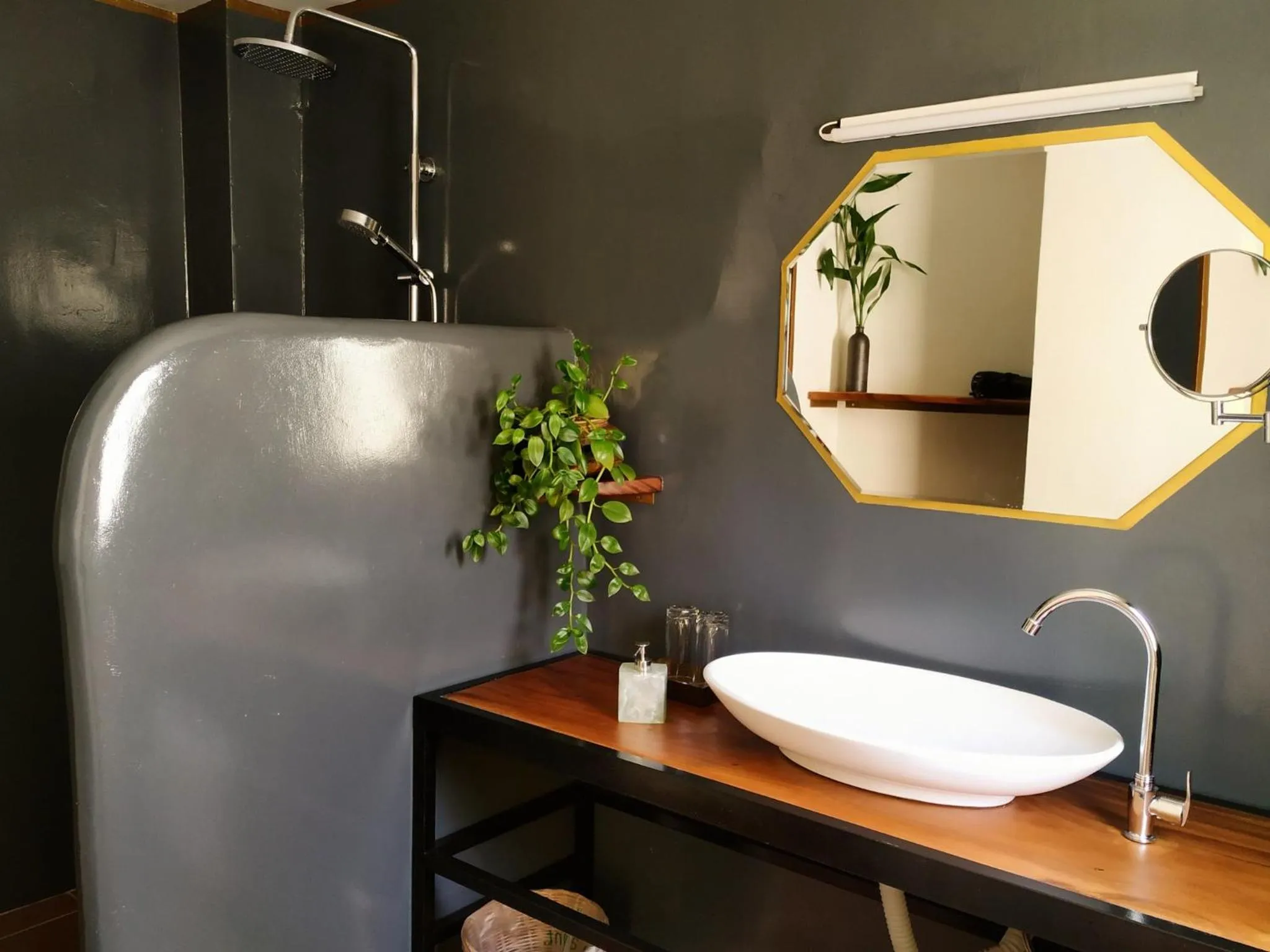 Bathroom in Hotel Old Cinema