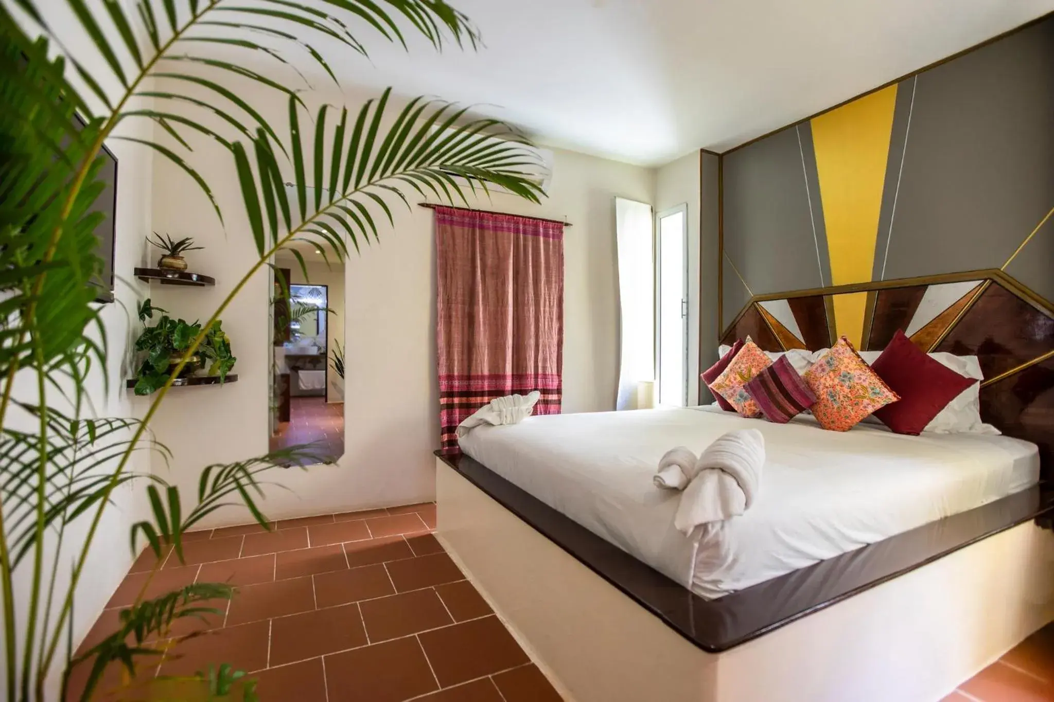 Superior Queen Room in Hotel Old Cinema Superior Queen Room in Hotel Old Cinema