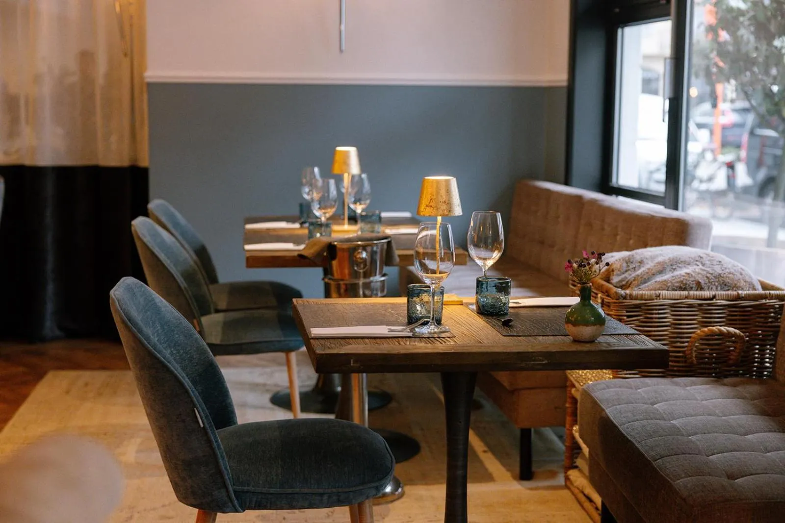 Restaurant/places to eat in Hotel Cocoon