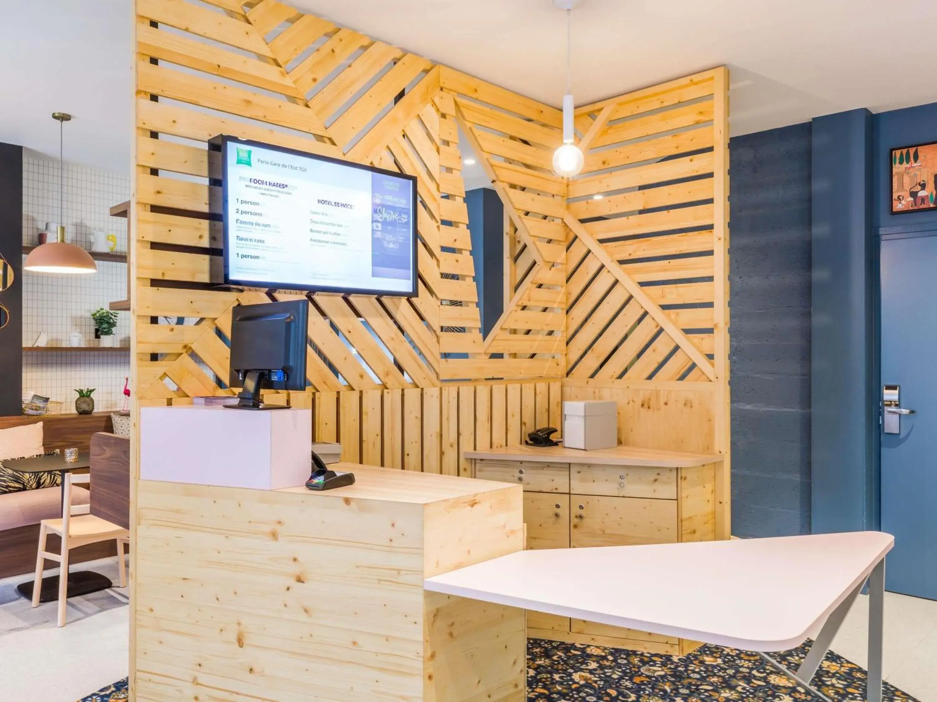 Property building in ibis Styles Paris Gare de l'Est TGV Property building in ibis Styles Paris Gare de l'Est TGV