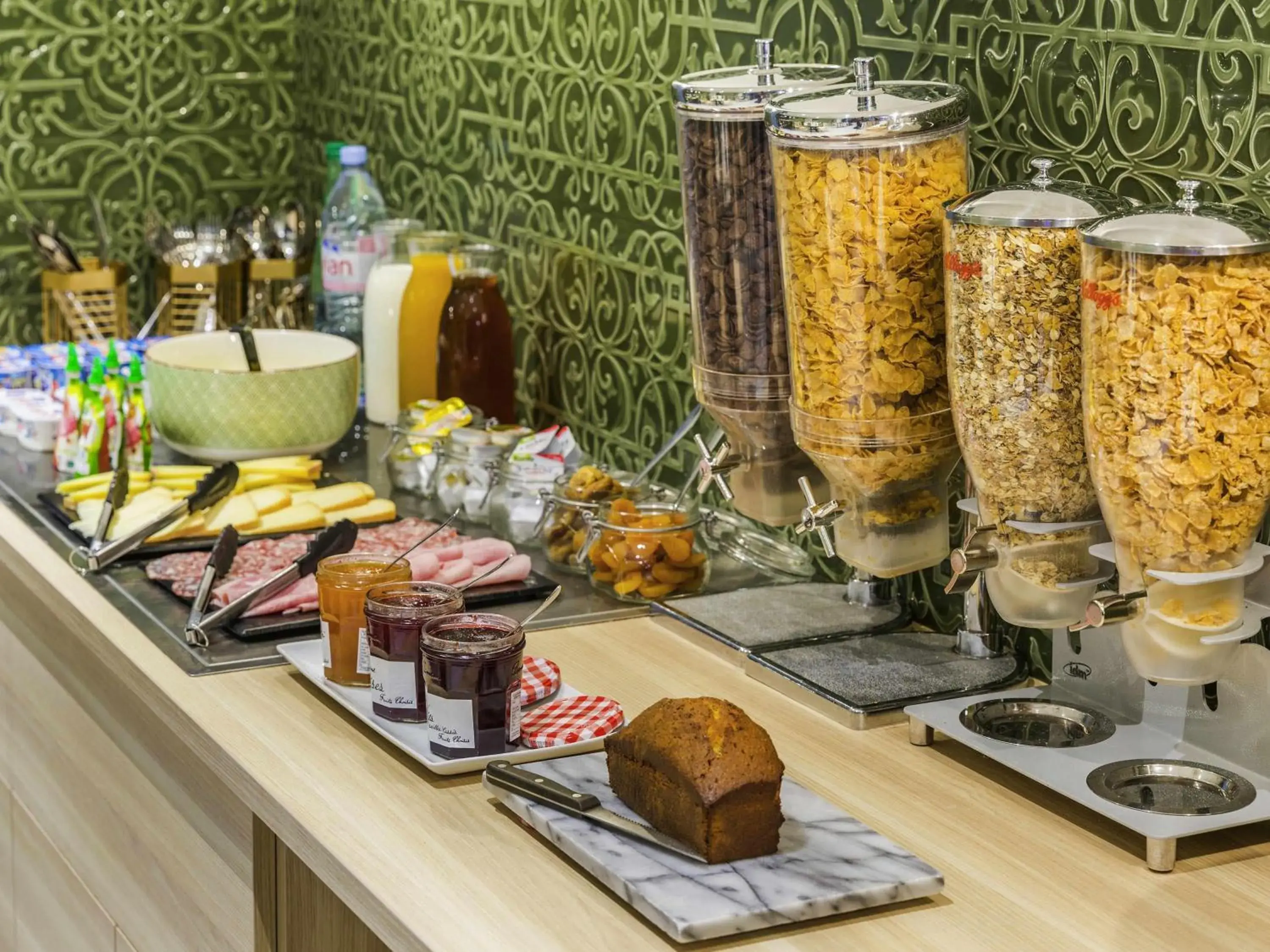 Breakfast in ibis Styles Paris Gare de l'Est TGV Breakfast in ibis Styles Paris Gare de l'Est TGV