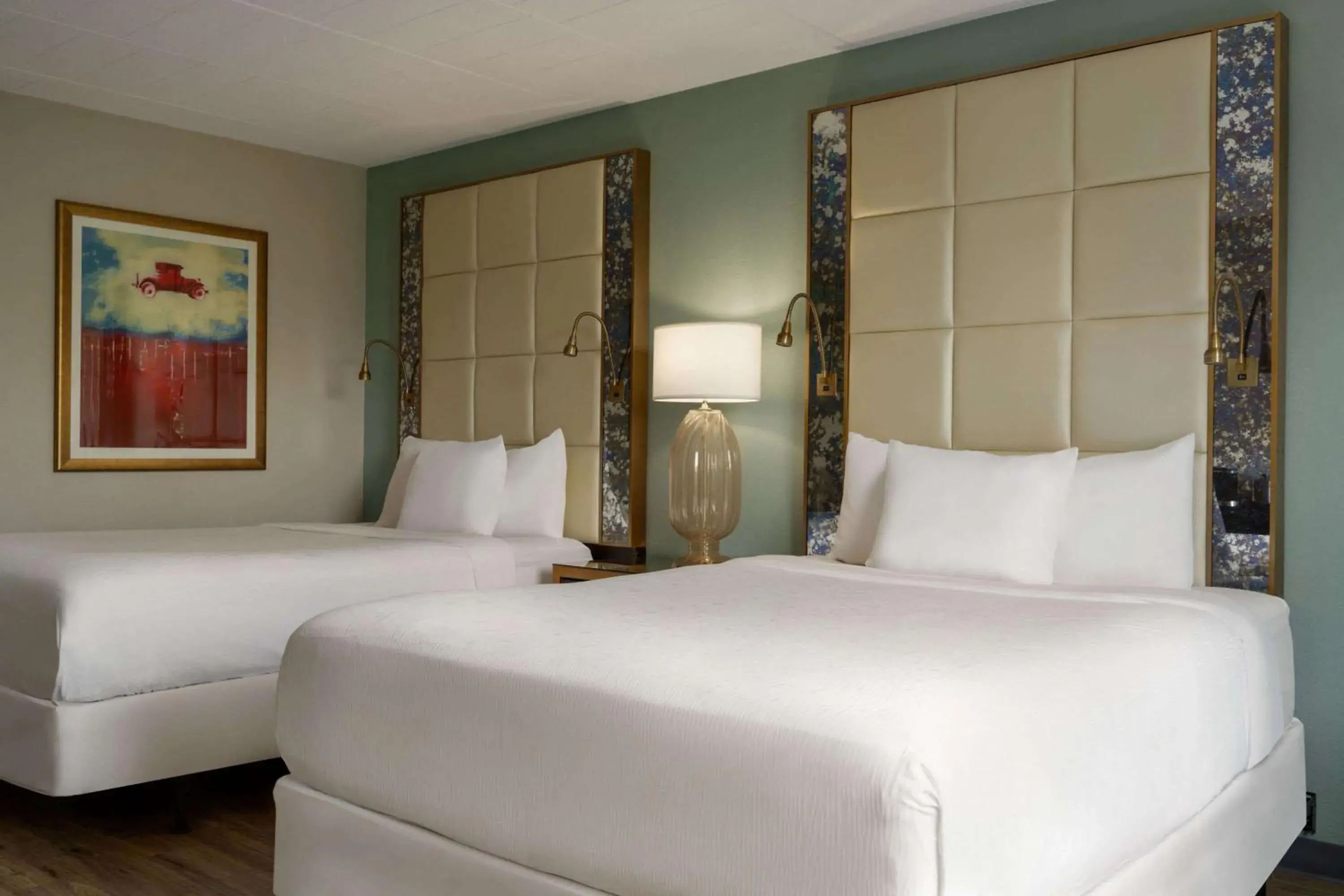 Photo of the whole room, Bed in Wyndham Garden Inn Pittsburgh Airport Photo of the whole room, Bed in Wyndham Garden Inn Pittsburgh Airport