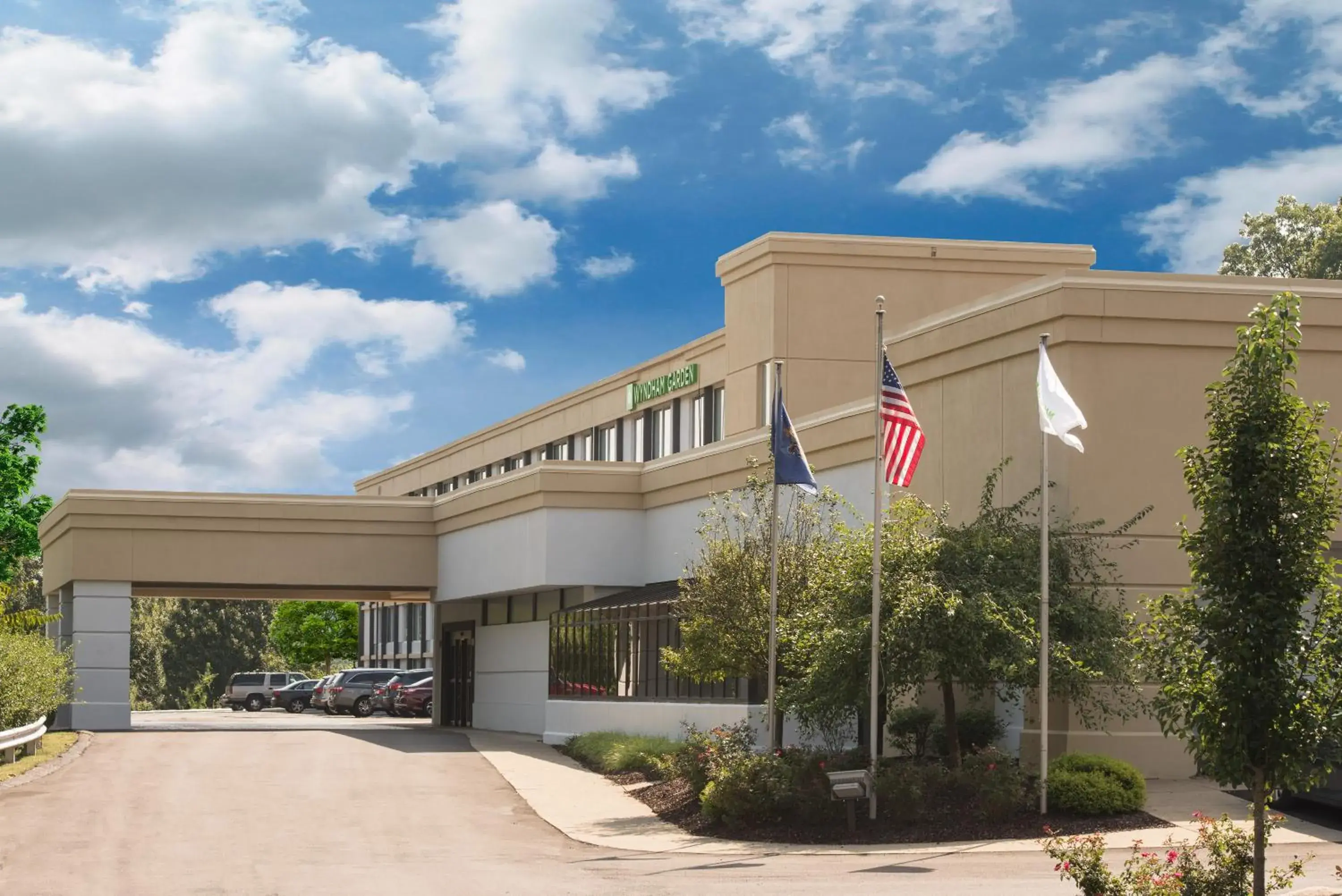 Facade/entrance in Wyndham Garden Inn Pittsburgh Airport Facade/entrance in Wyndham Garden Inn Pittsburgh Airport