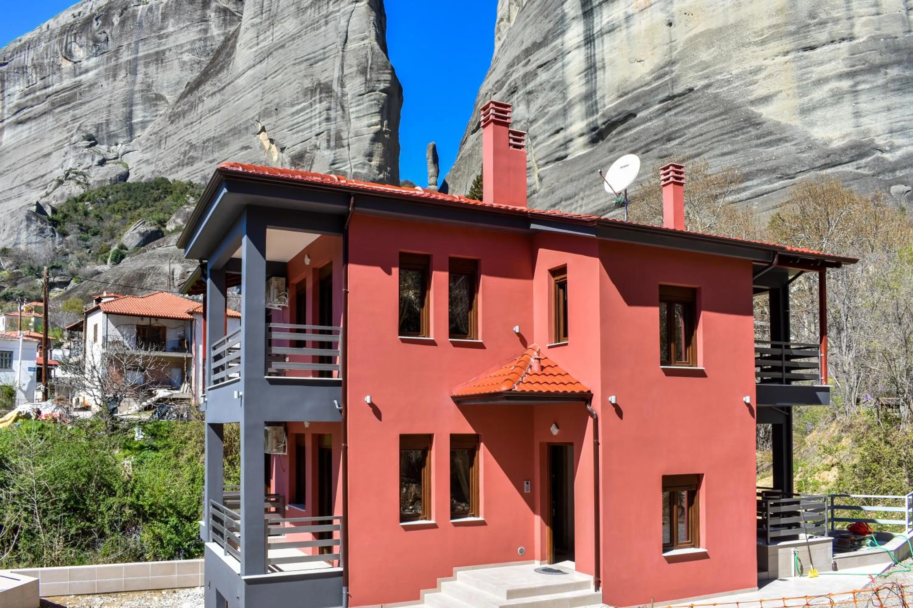 Elia Deluxe Accommodation
