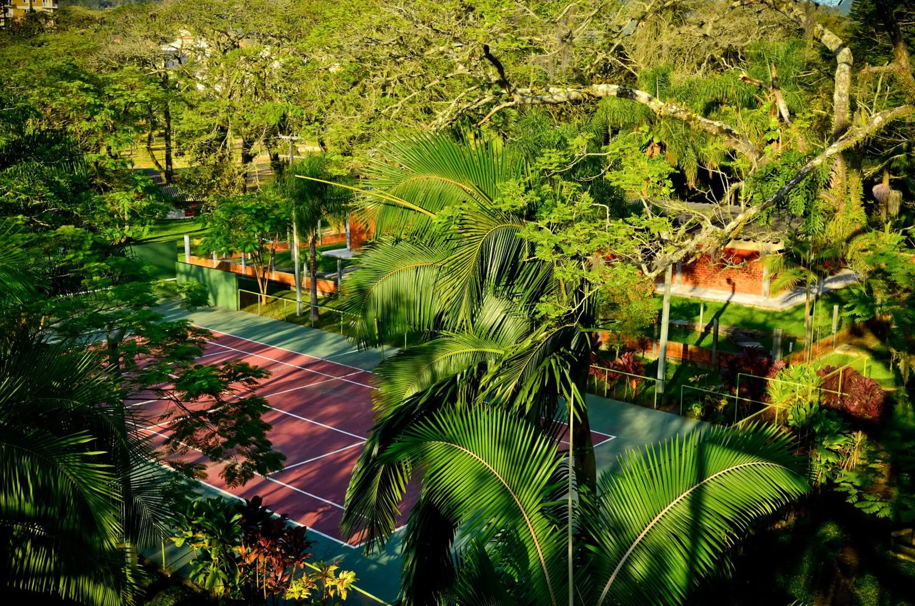 Tennis court in Hotel Termas Gravatal