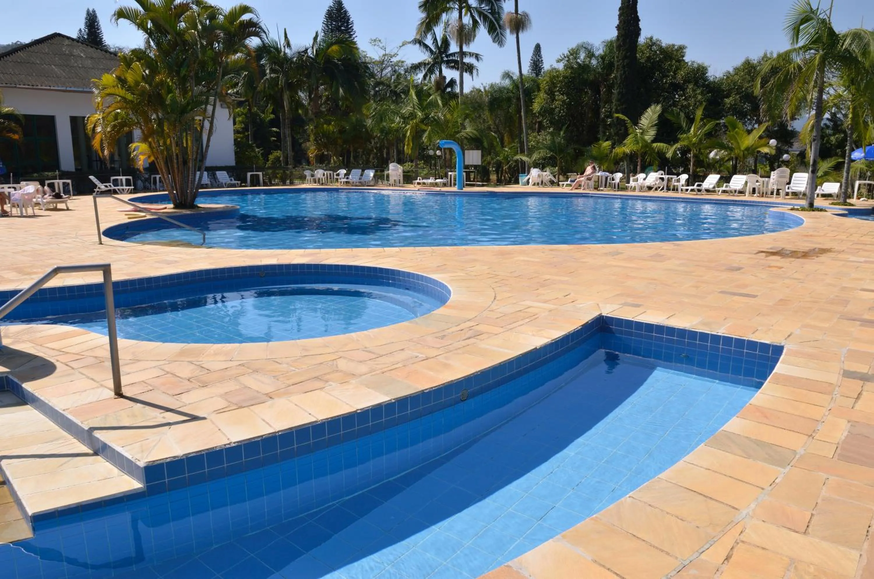 Swimming pool in Hotel Termas Gravatal