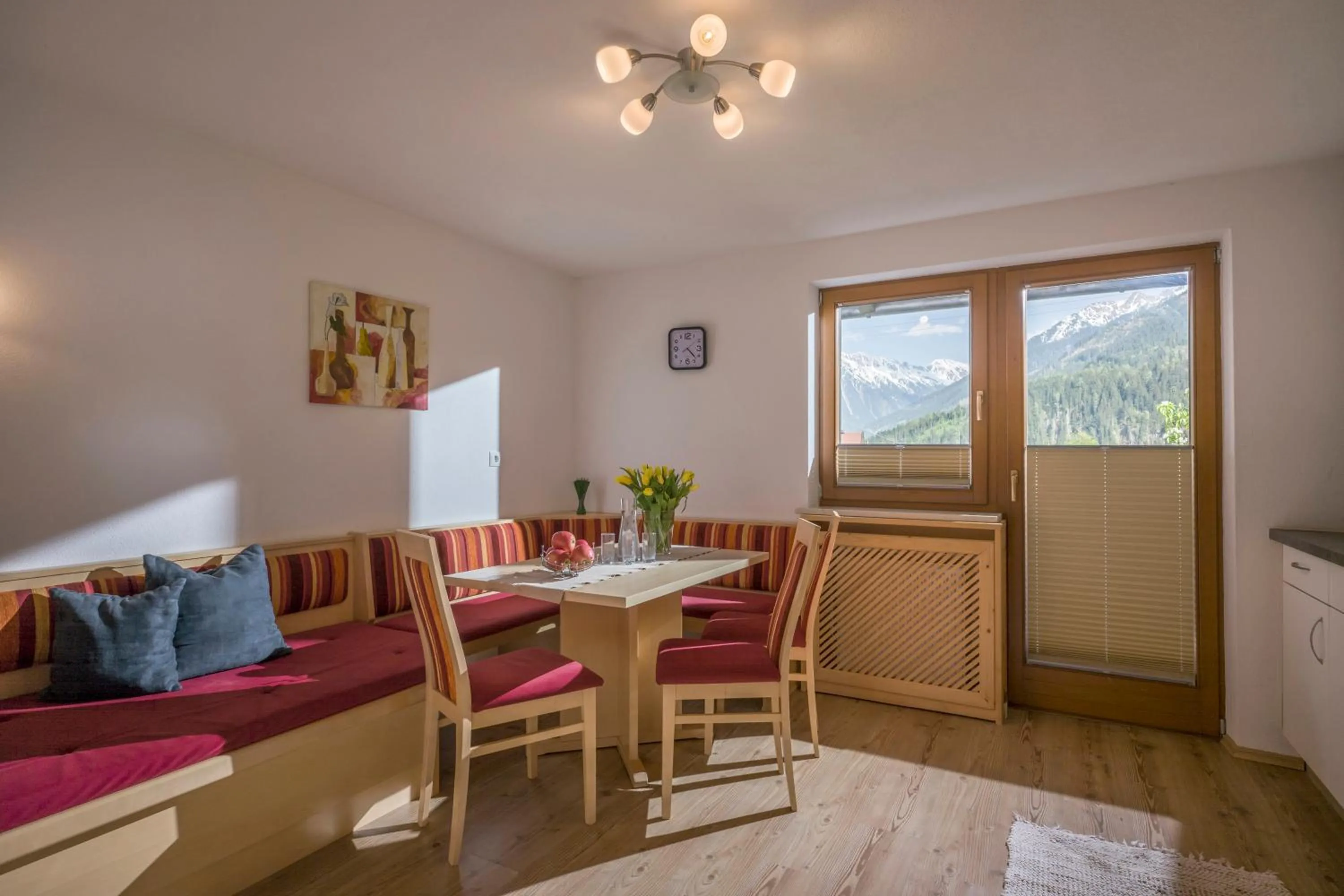 Dining area in Berghof Geisler