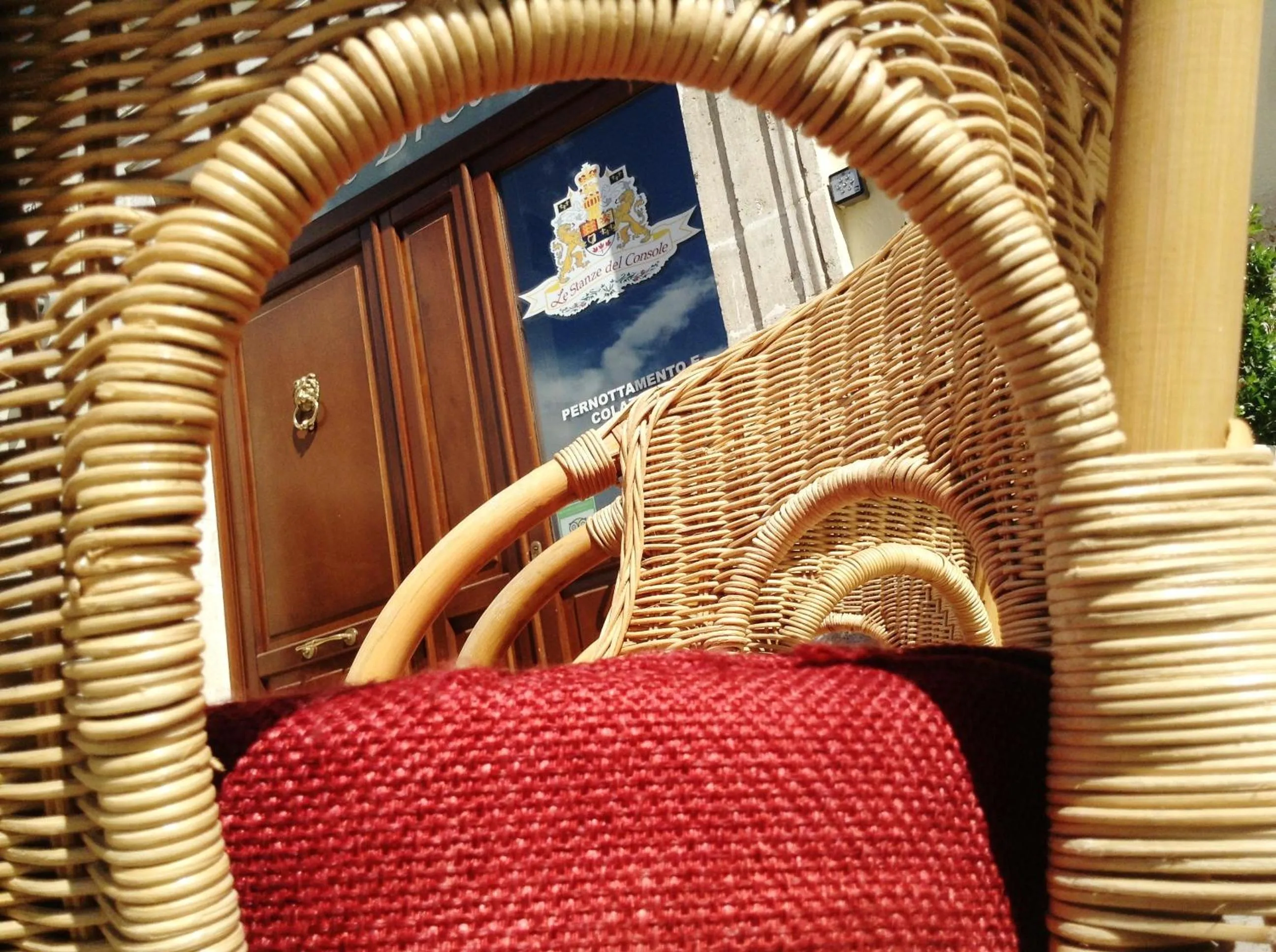 Decorative detail in Le Stanze del Console