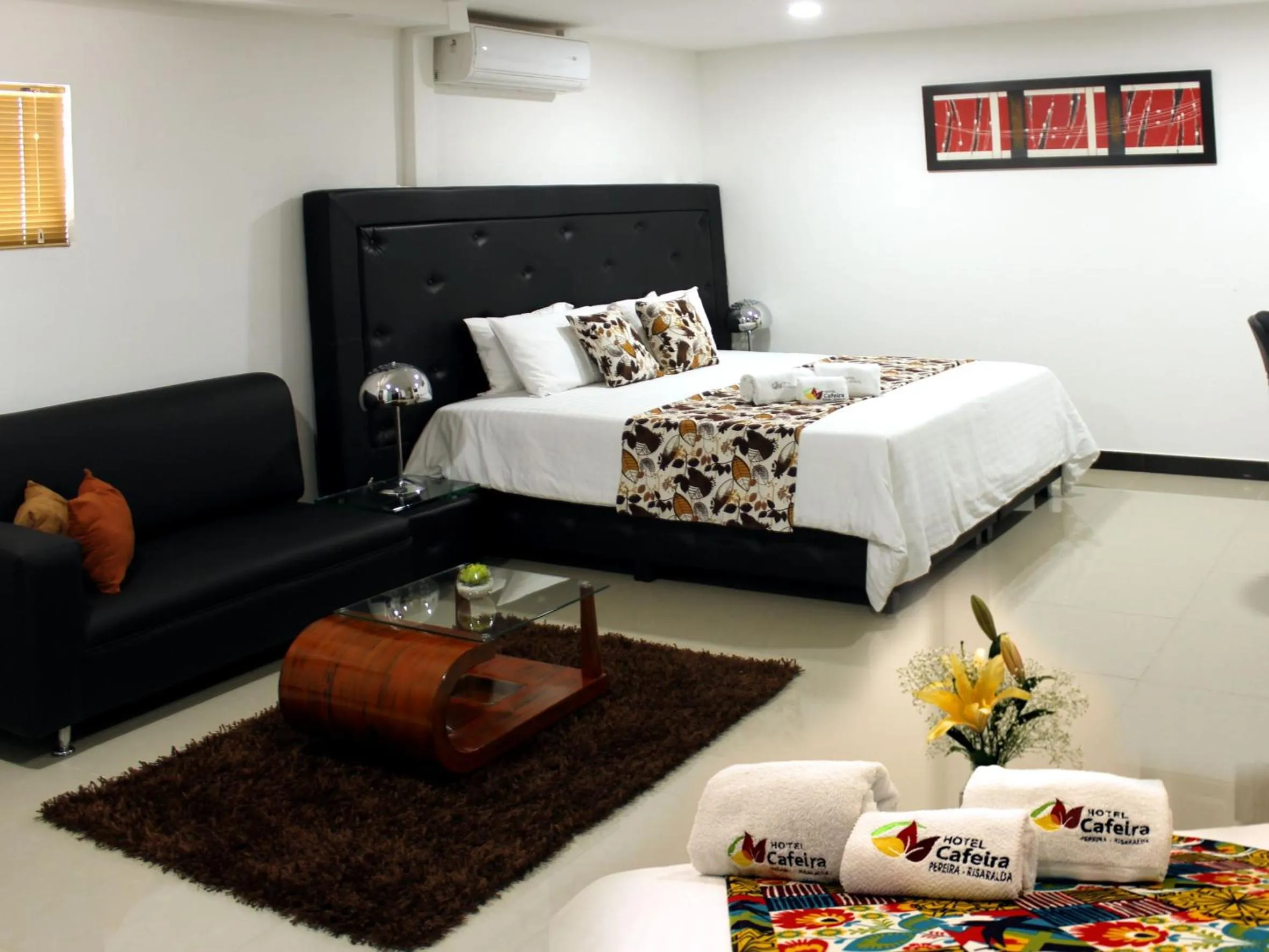 Bed in Hotel Cafeira