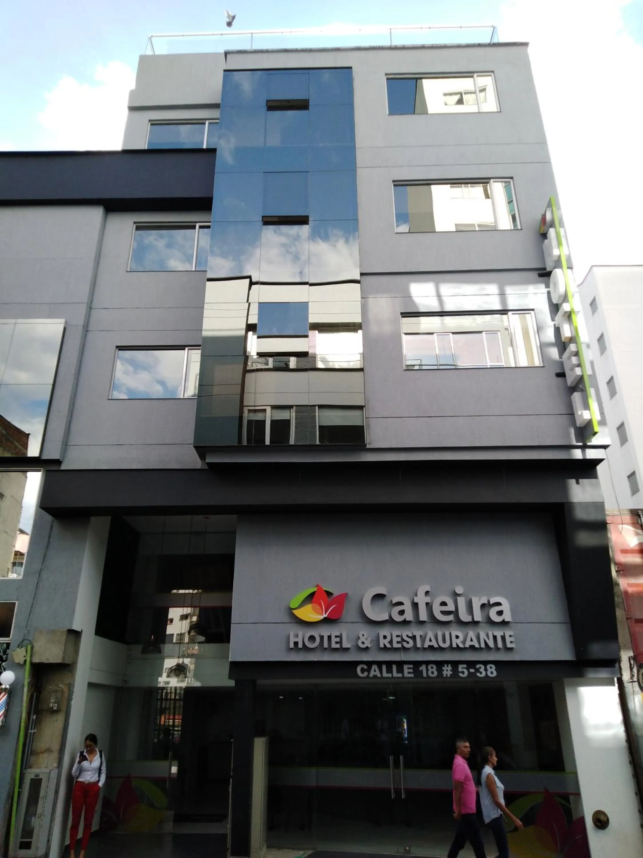 Property building in Hotel Cafeira