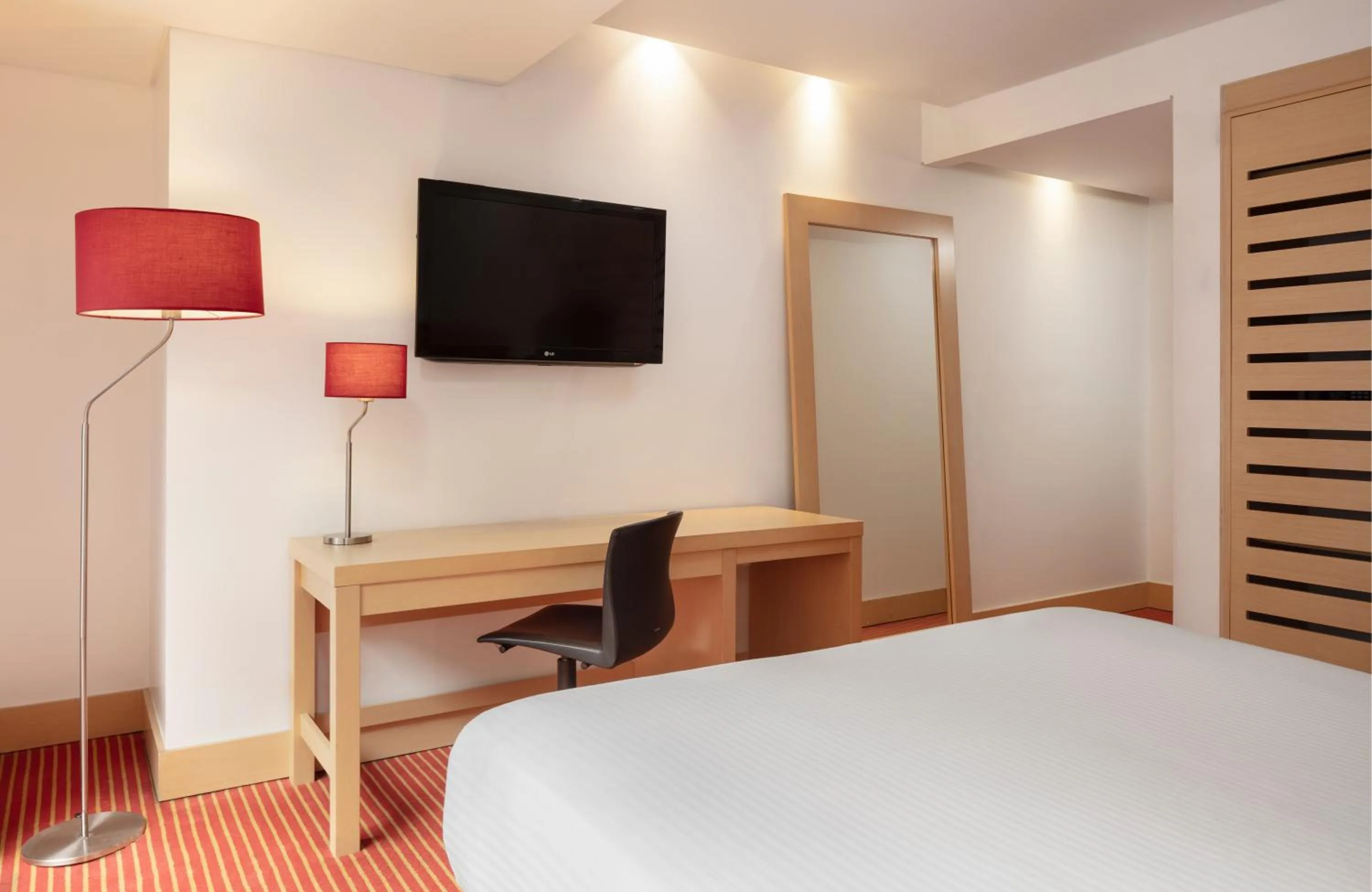 Bedroom, Bed in Fairfield by Marriott Bogota Embajada