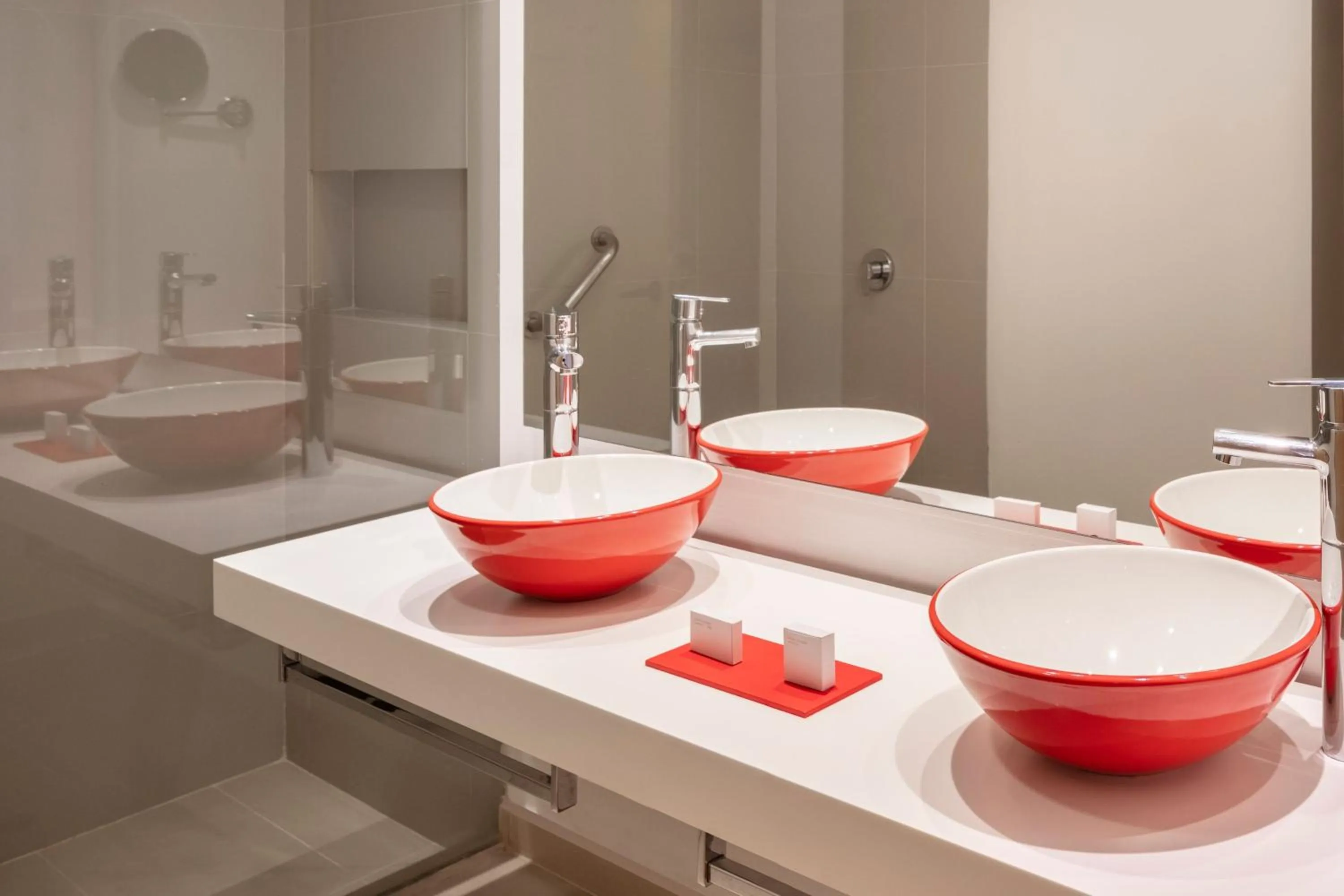 Bathroom in Fairfield by Marriott Bogota Embajada