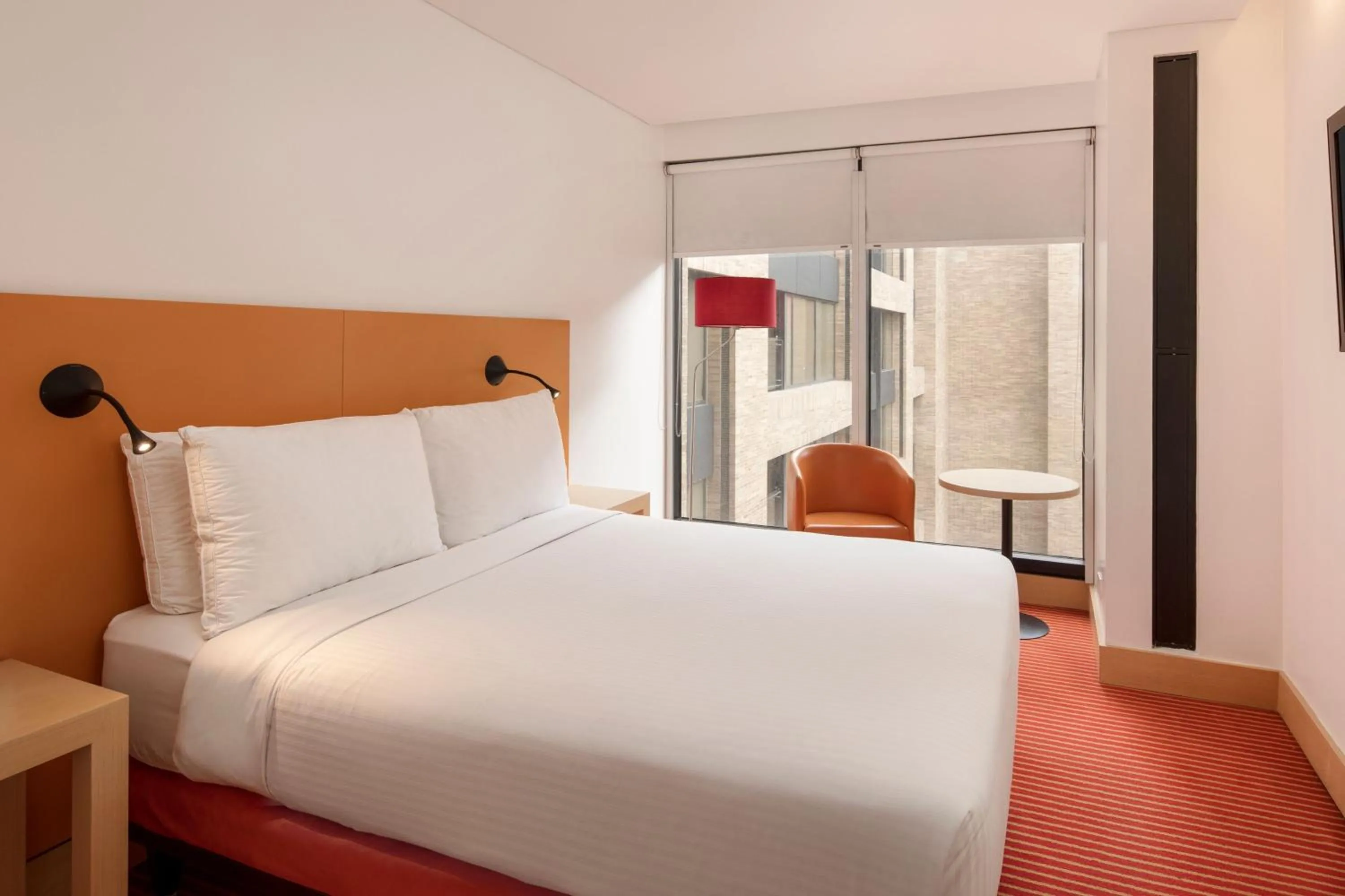 Photo of the whole room, Bed in Fairfield by Marriott Bogota Embajada