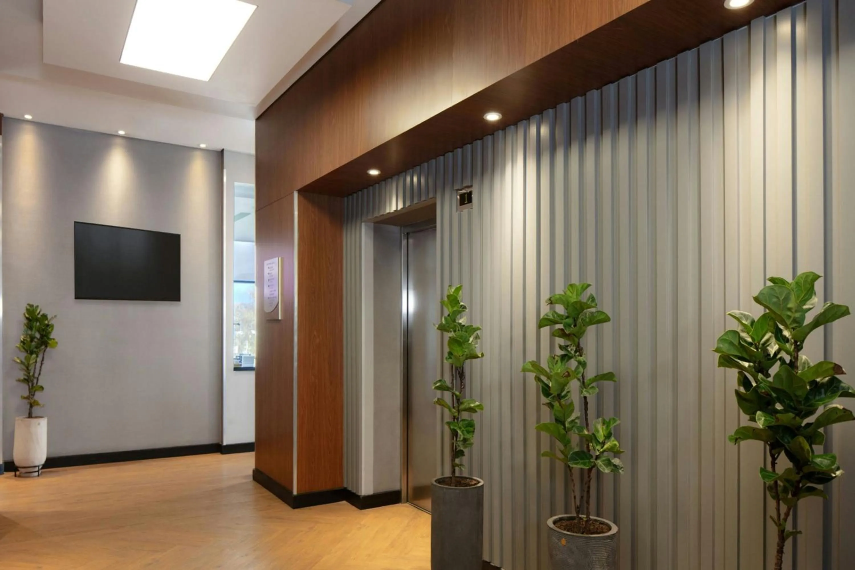 Lobby or reception in Fairfield by Marriott Bogota Embajada