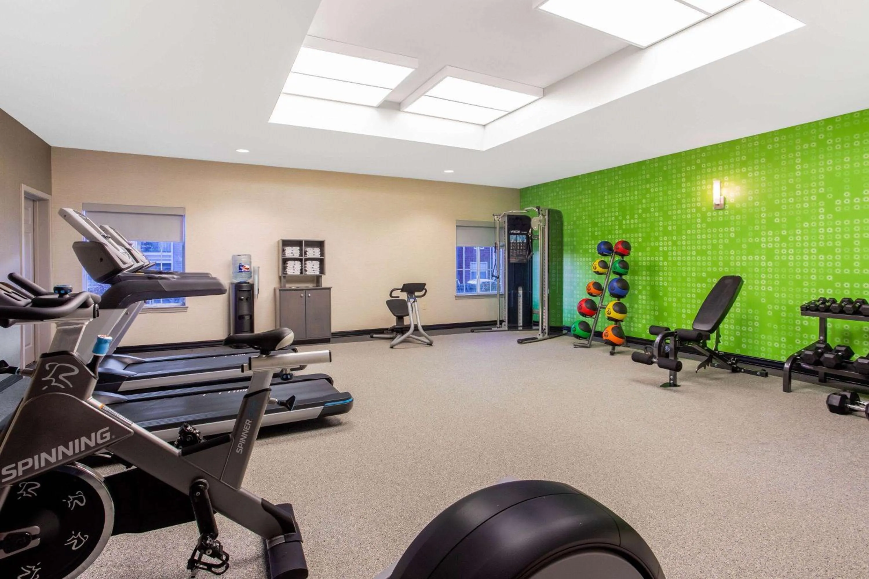 Fitness centre/facilities in La Quinta by Wyndham Hillsboro