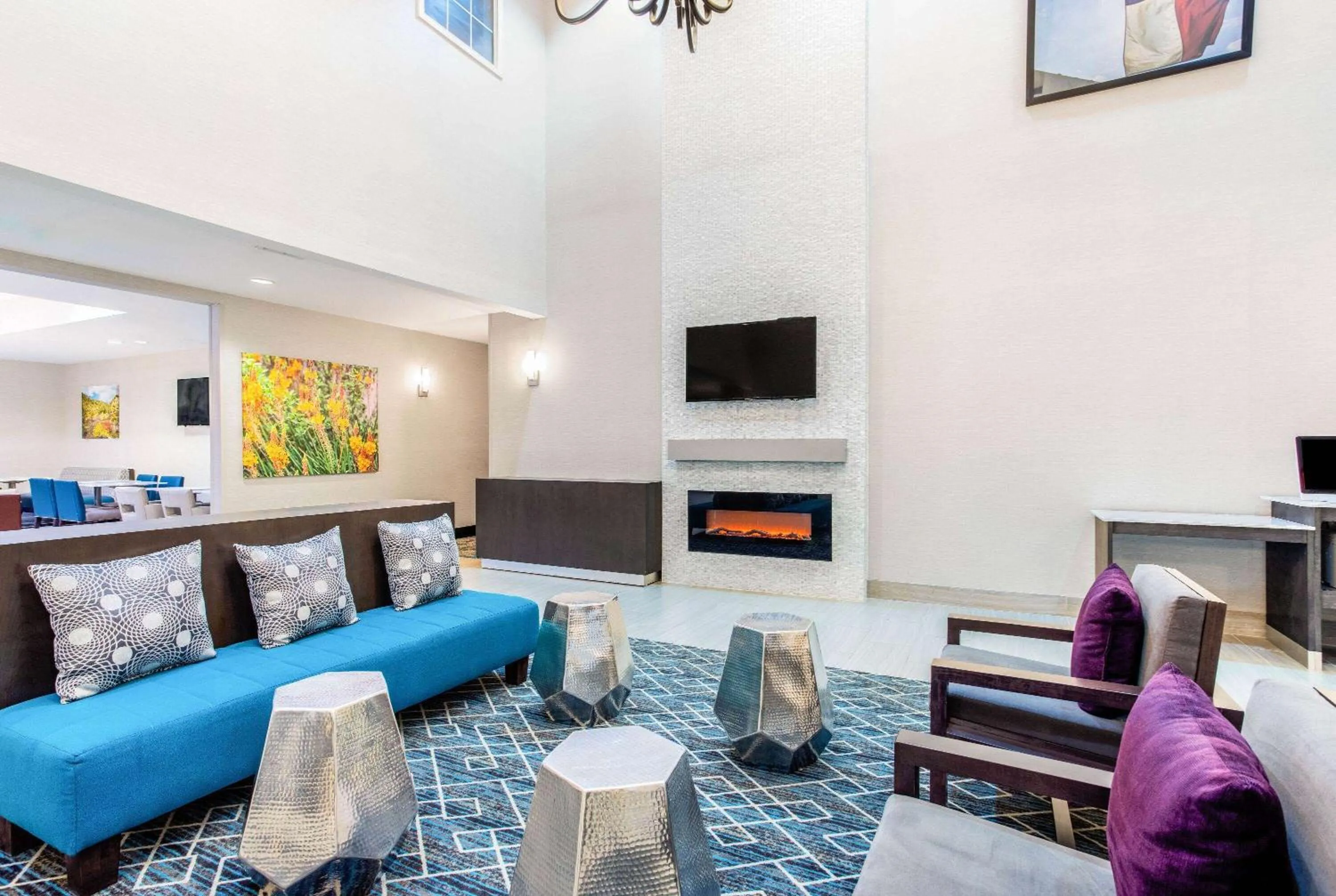 Lobby or reception in La Quinta by Wyndham Hillsboro