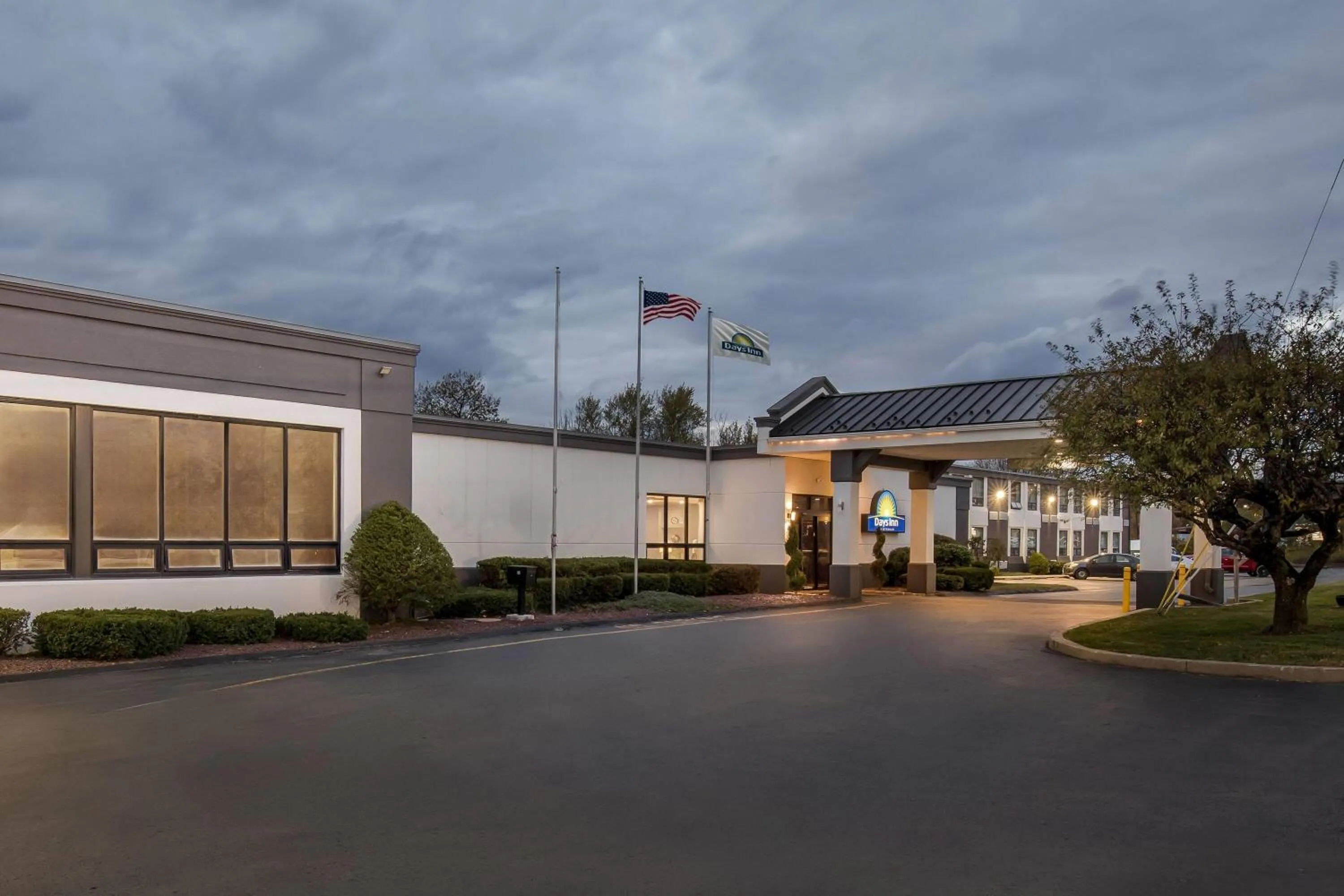 Property building in Days Inn by Wyndham Liberty