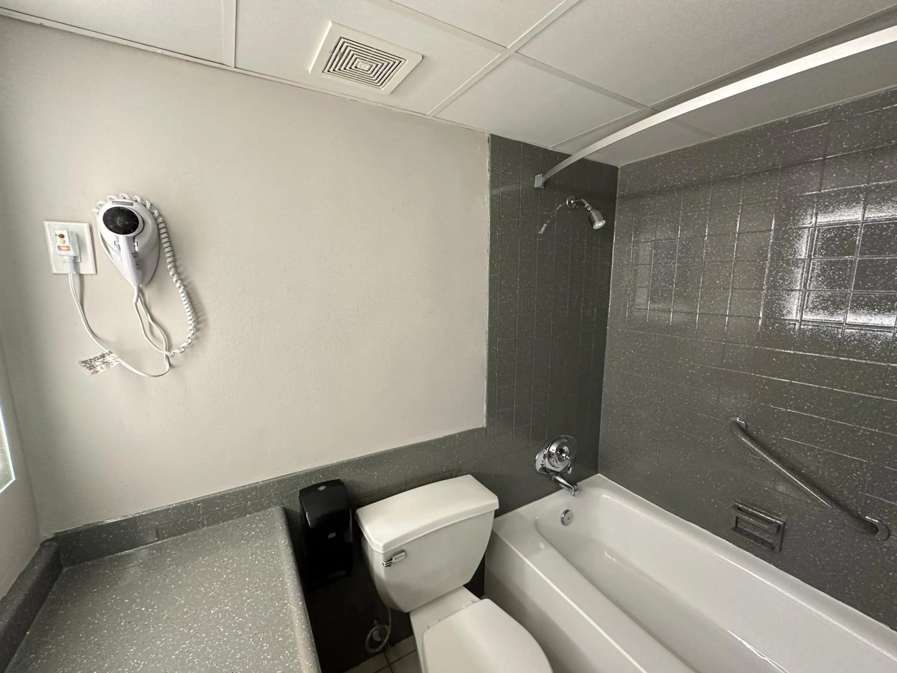 Bathroom in Days Inn by Wyndham Liberty