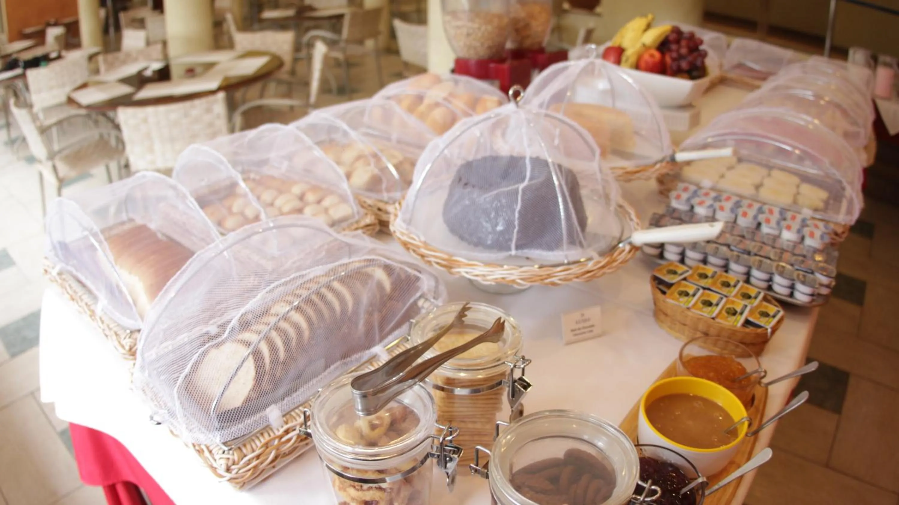 Breakfast in Atena Praia Hotel