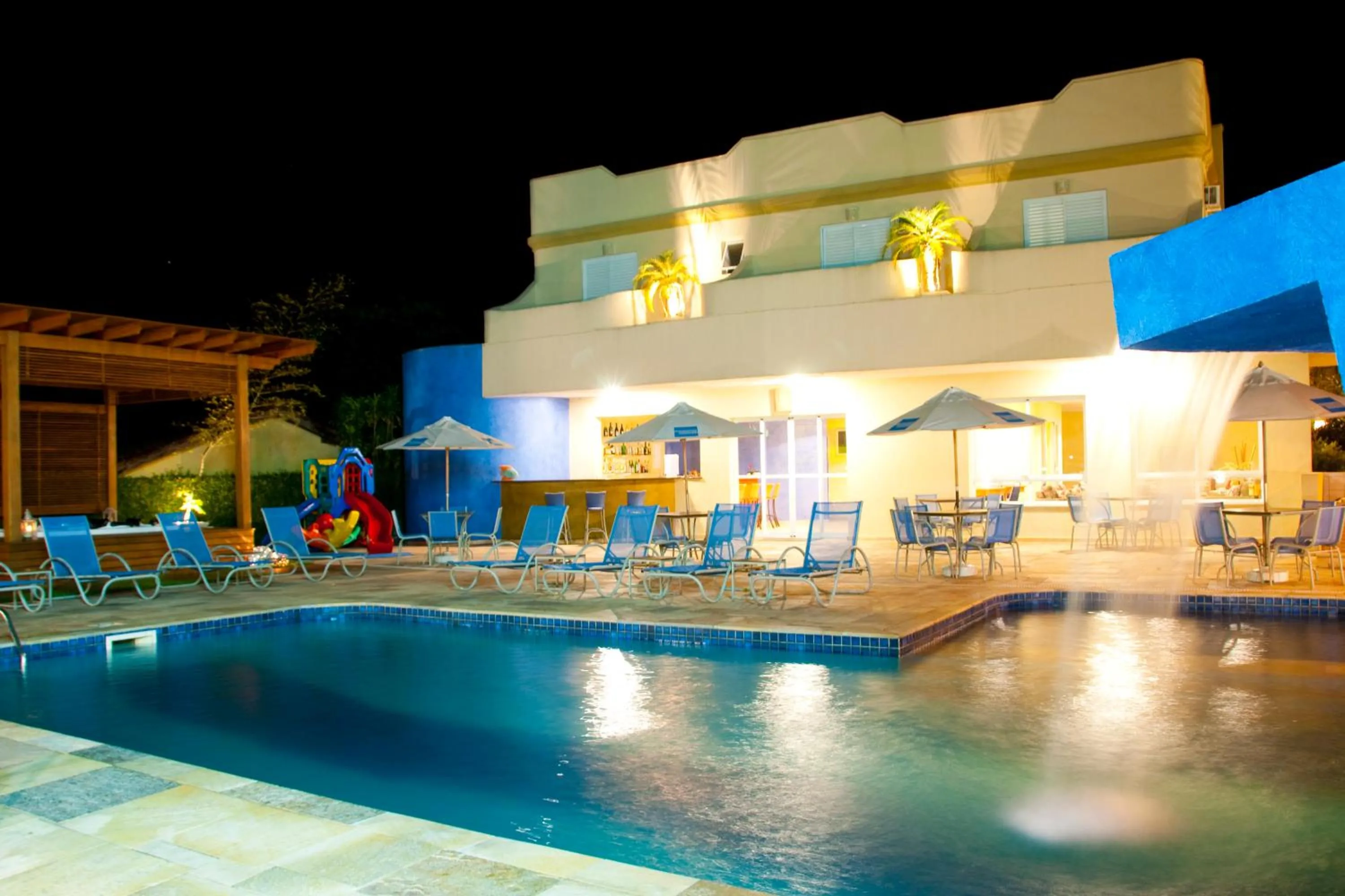 Swimming pool in Atena Praia Hotel